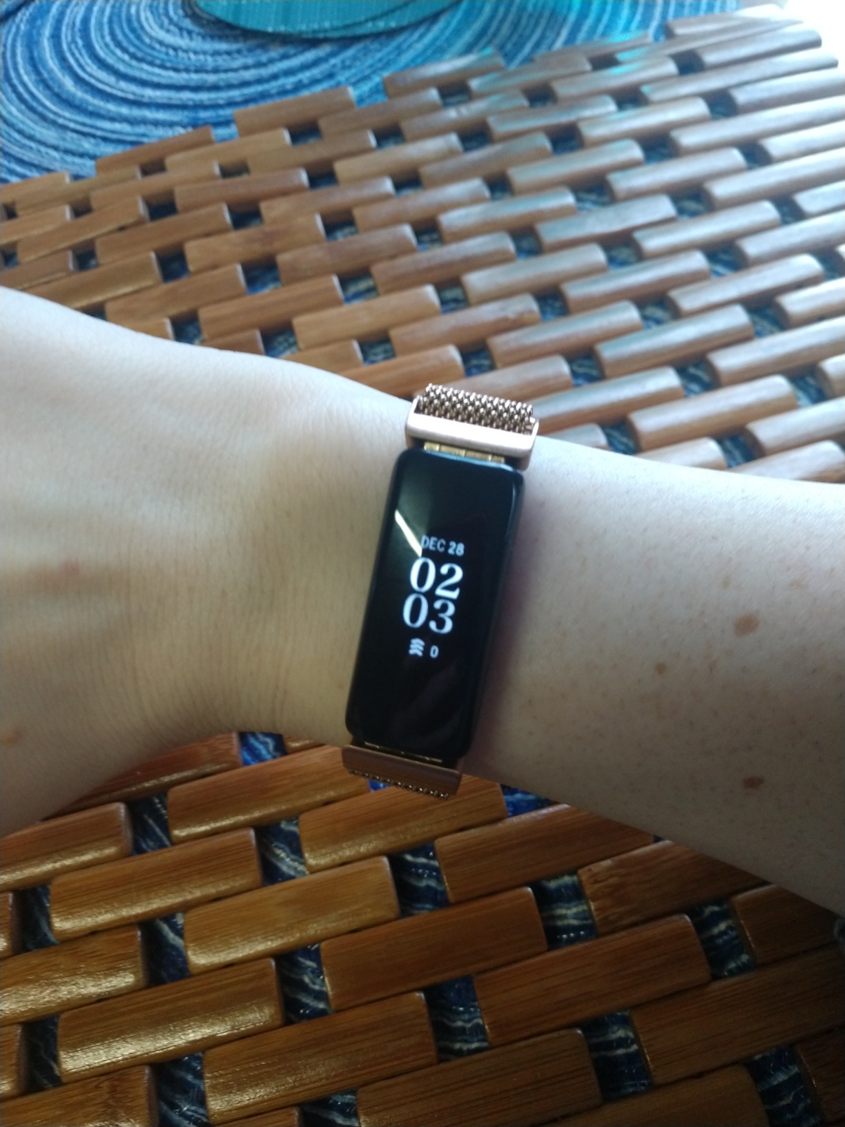 Fitbit Inspire 2 Health & Fitness Tracker with a Free 1-Year Fitbit Premium Trial, 24/7 Heart Rate, Black/Black, One Size (S & L Bands Included) customer photo 2