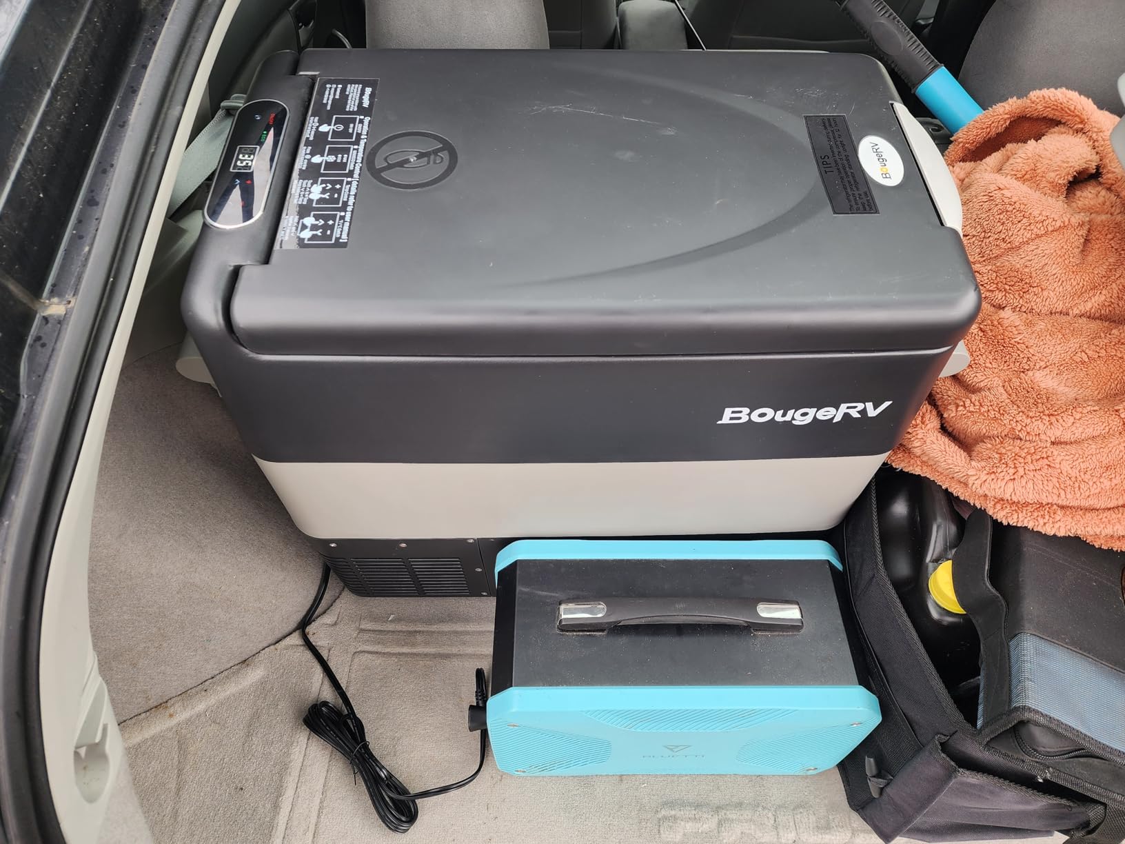 BougeRV 12V Refrigerator Fridge Freezer Portable Car Fridge 42 Quart Electric Cooler 12V/24V DC 110~240V AC for RV Camper Truck Jeep Pickup SUV Van Boat Camping Tailgating Road Trip Outdoor Travel customer photo 1