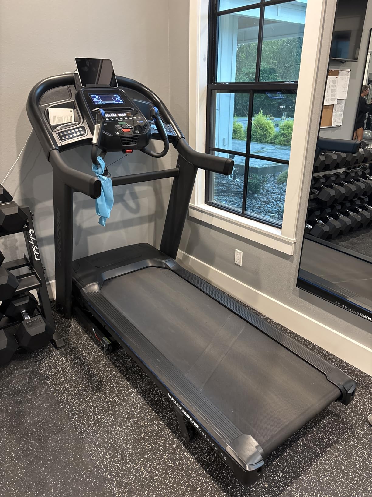 Horizon Fitness 7.4 Advanced Training Studio Treadmill, Bluetooth Smart, Connect to Training Apps like Peloton, Zwift & More, 22x60