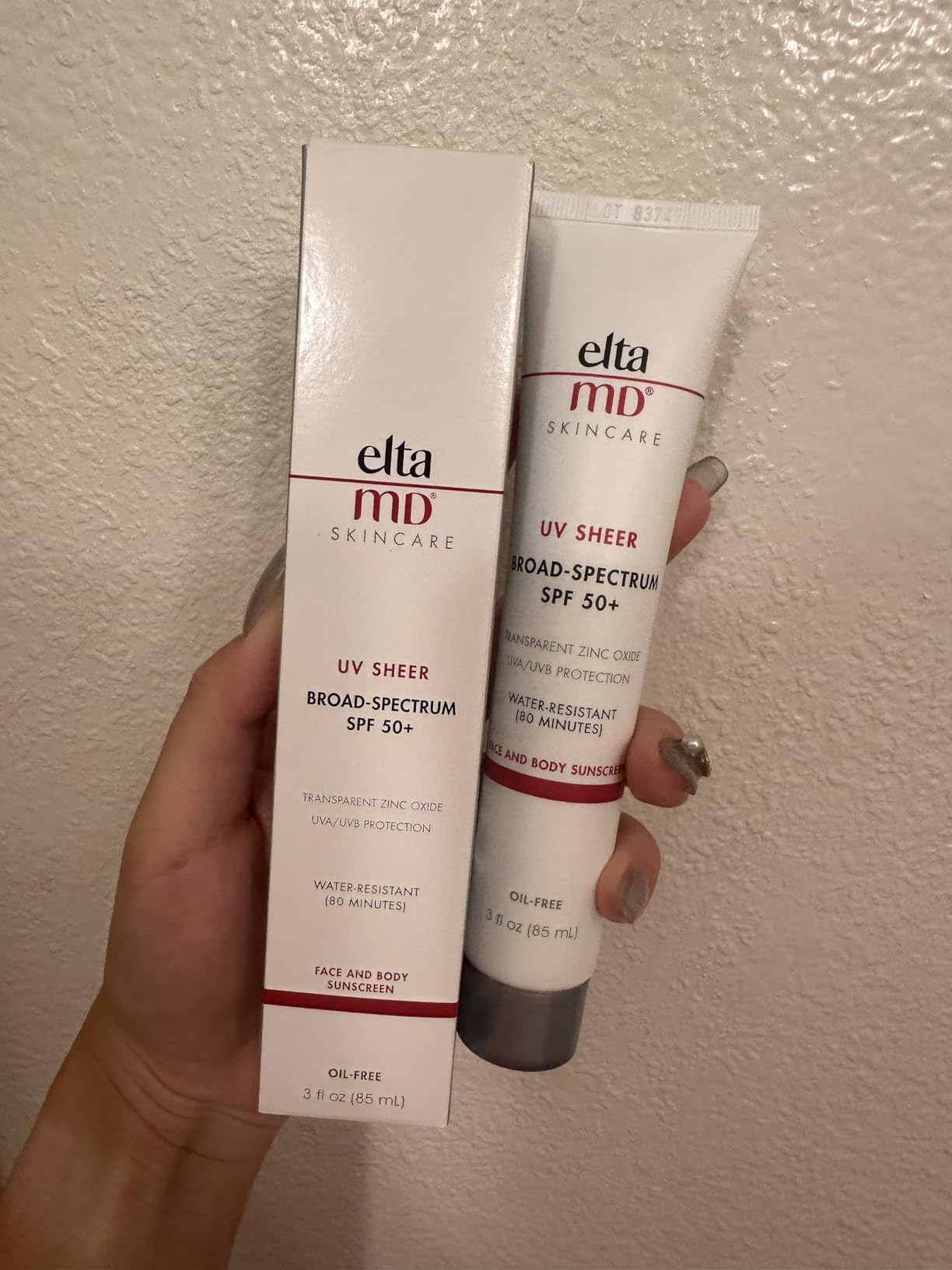 EltaMD UV Sheer Face and Body Sunscreen SPF 50+, No White Cast Sunscreen with Transparent Zinc Oxide and Hyaluronic Acid, Moisturizes and Protects customer photo 2