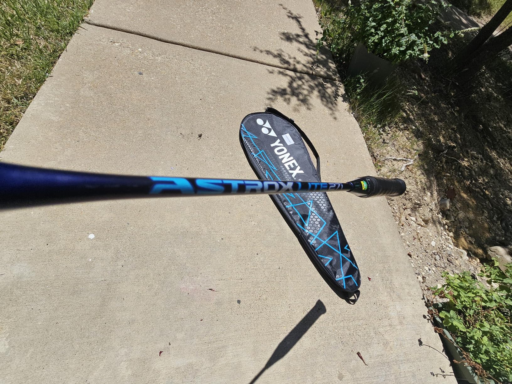 YONEX Astrox Smash Badminton Racket, Black/Red customer photo 2
