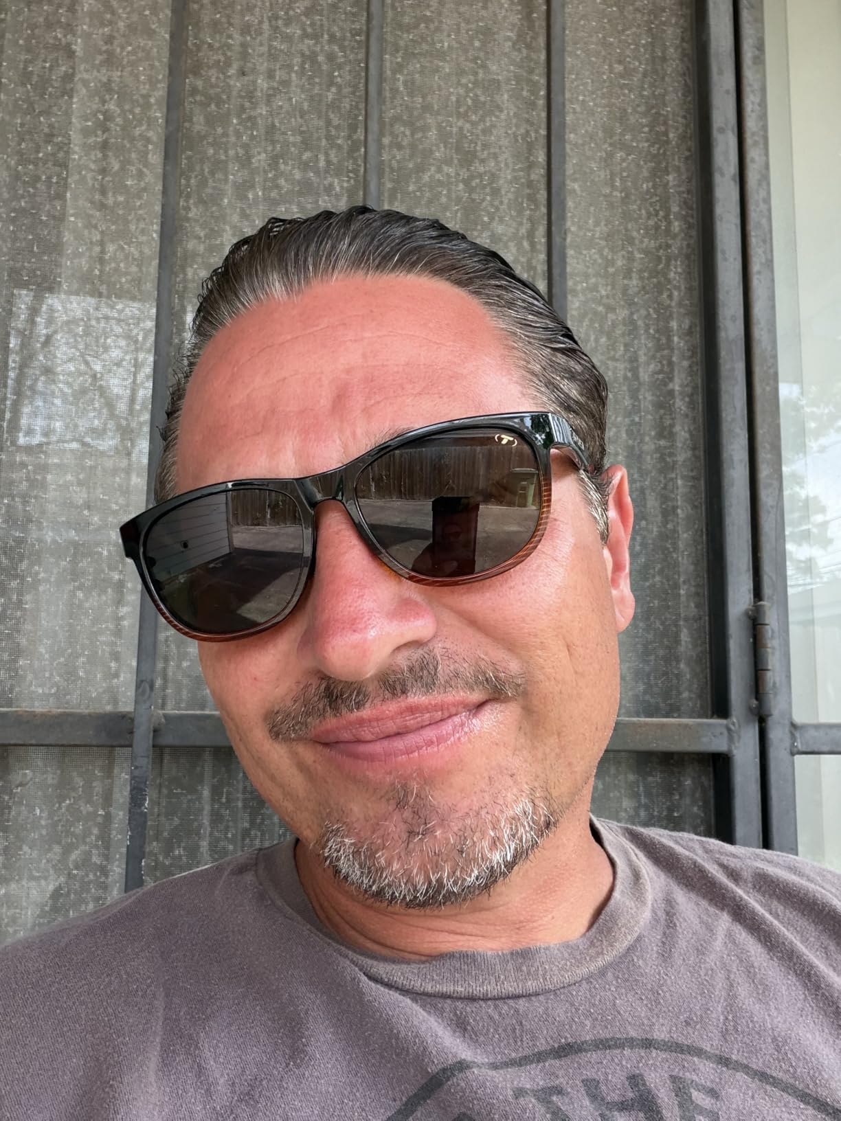 Tifosi Swank Sport Sunglasses - Tangle Free - Ideal For Cycling, Golf, Hiking, Pickleball, Running and Great Lifestyle Look customer photo 2