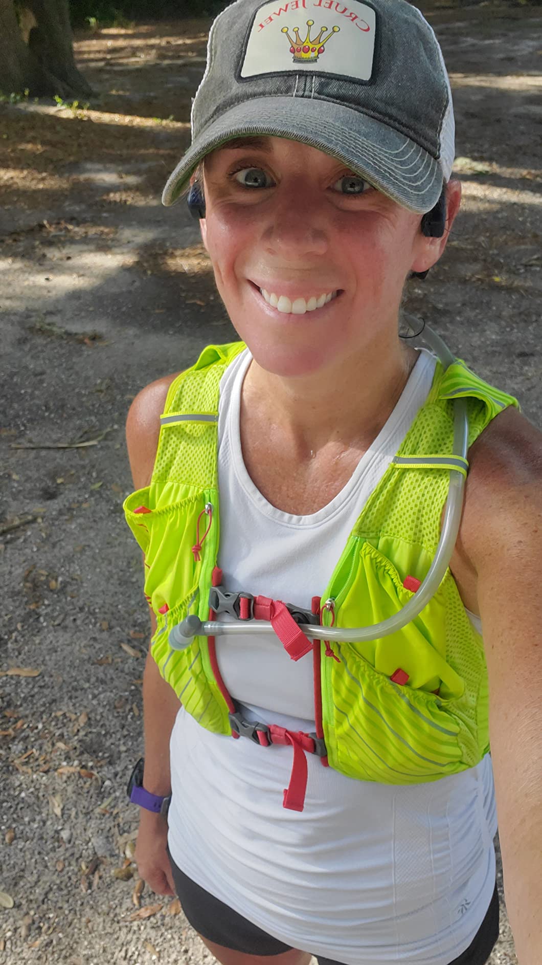 Nathan Unisex Pinnacle Race Vest w/ 12L Hydration Pack, Running Vest with Water Bladder customer photo 1