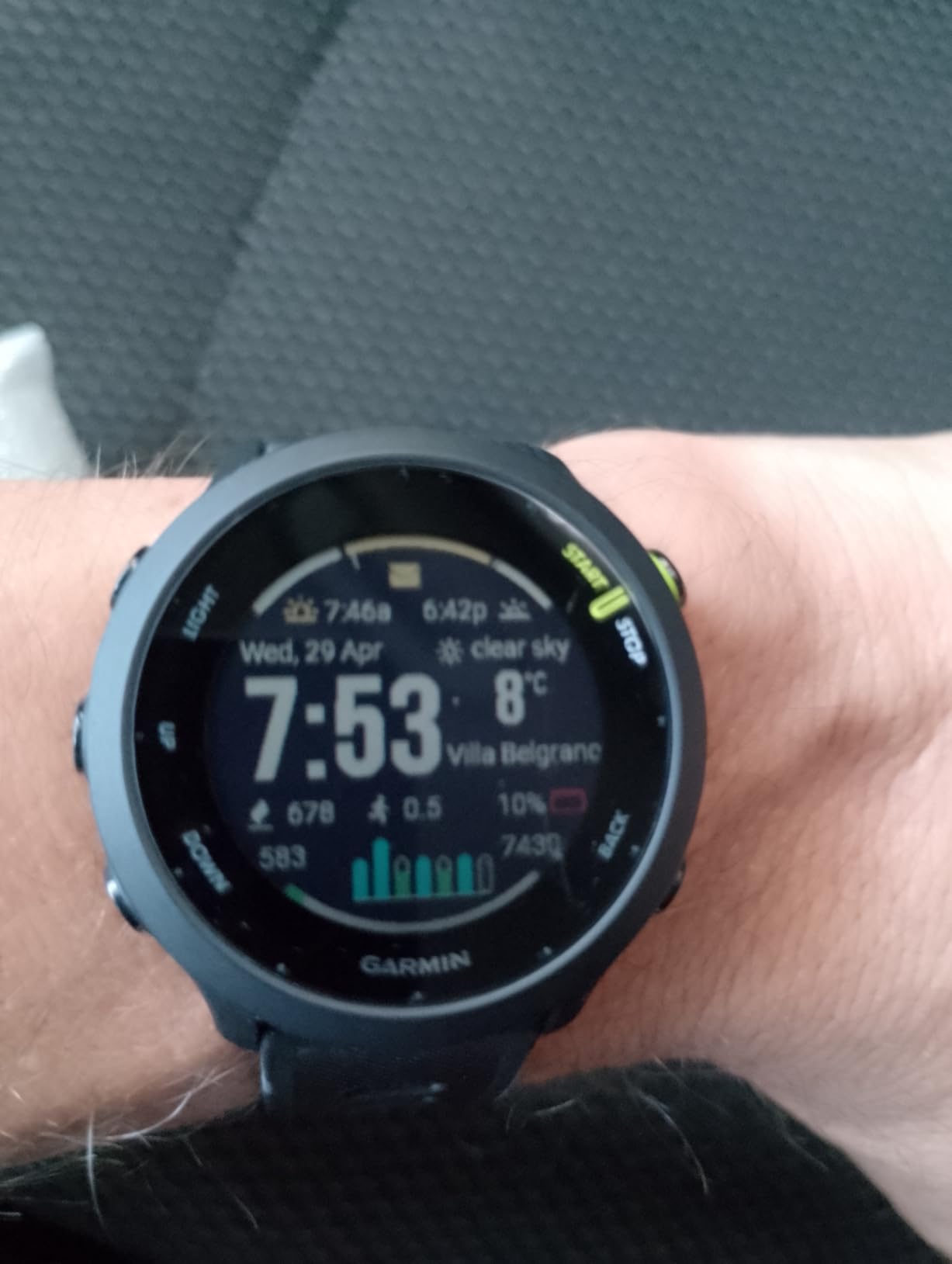 Garmin Forerunner 55 GPS Running Smartwatch, Black customer photo 1