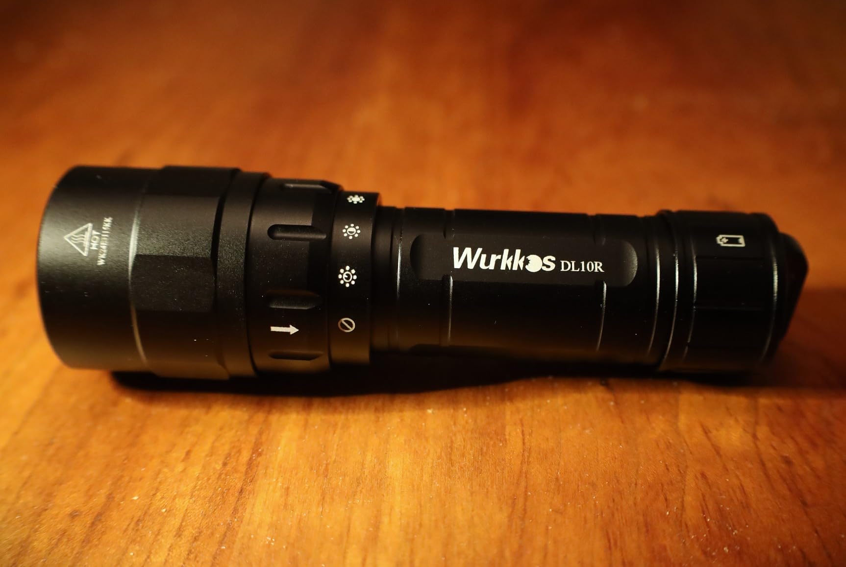 Wurkkos DL10R Dive Light, 4500 Lumens Super Bright Scuba Diving Flashlight, Type C Rechargeable, IPX-8 Waterproof with Magnetic Rotary Switch, 3 Modes, 100m Underwater Lights for Night Diving customer photo 2