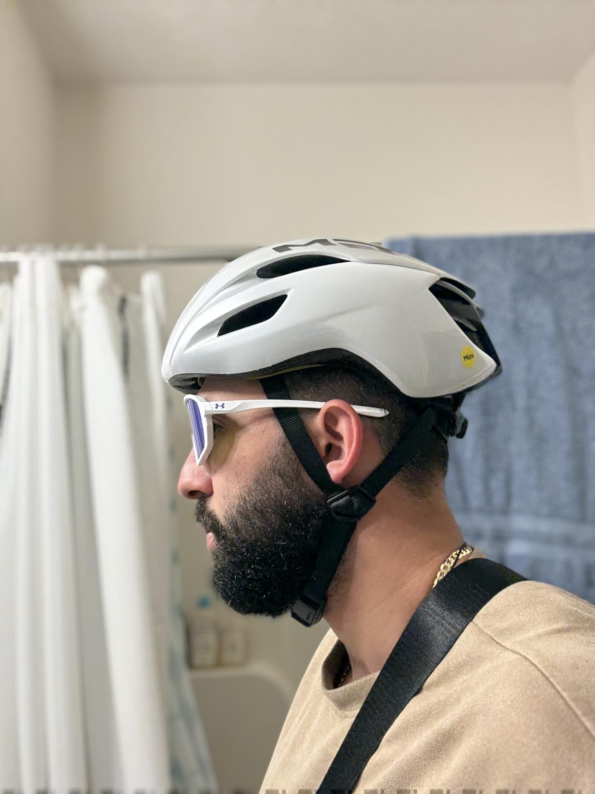 MET Manta MIPS Aero Road Bike Helmet customer photo 2