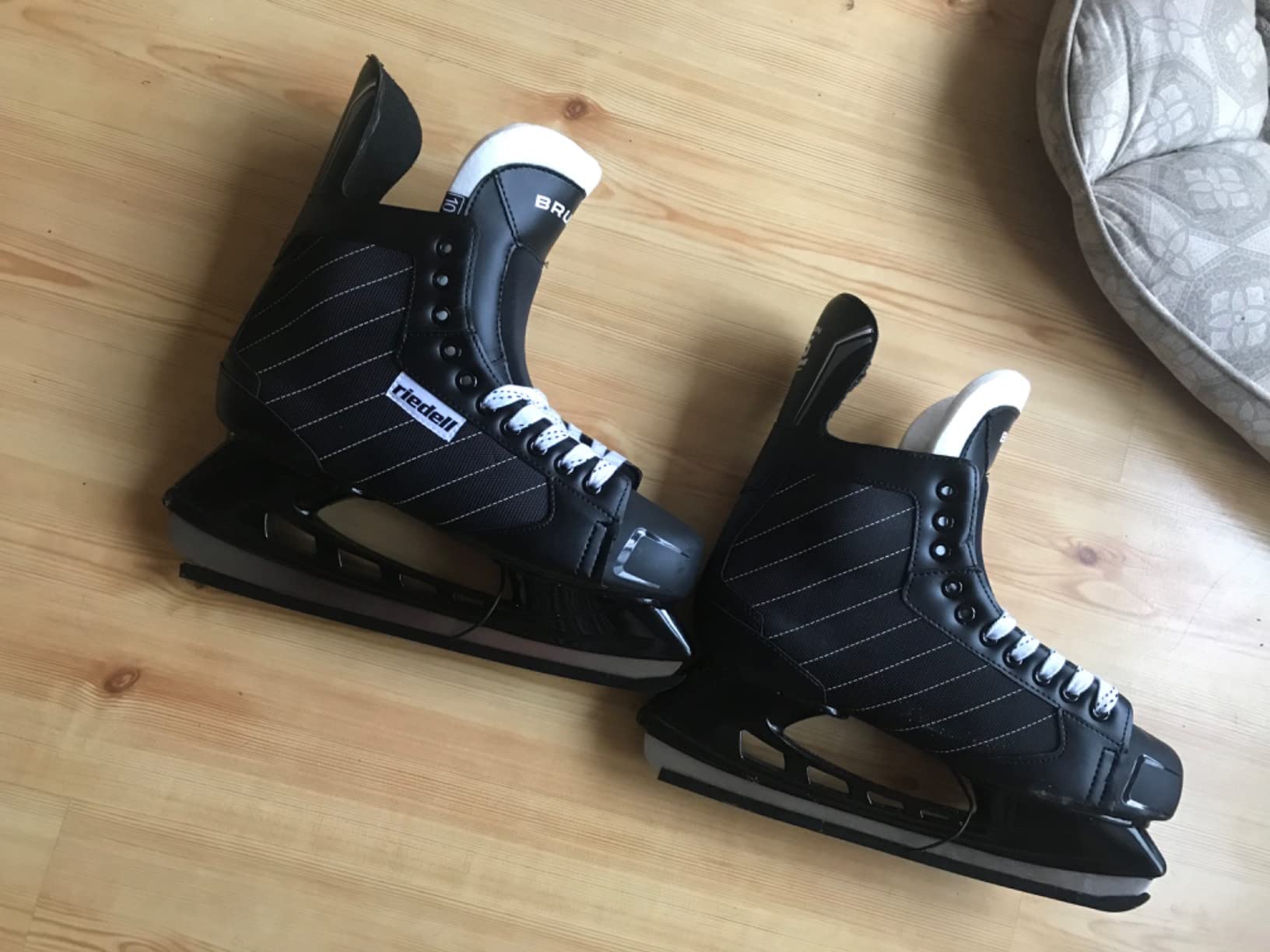 Riedell Bruin Ice Skates - Durable, Comfortable Ice Hockey Skates for Men and Women with Rugged Foam-Padded Uppers and Stainless Steel Blades customer photo 1
