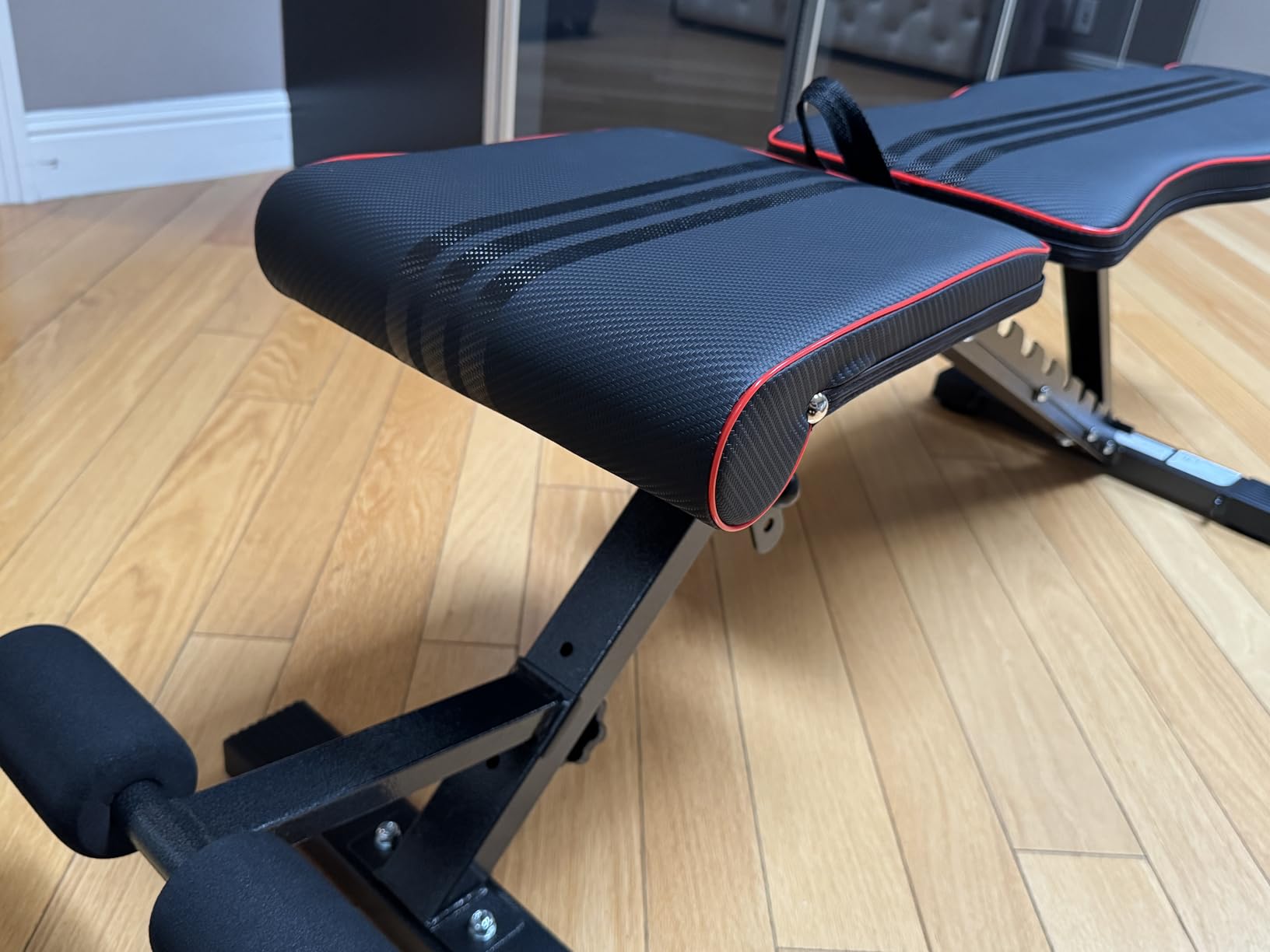 YOLEO Adjustable Weight Bench for Home Gym, ASTM-Certified 827LBS, 98% Pre-Assembled, Foldable Gym Bench with 84 Positions Incline Decline Flat, Wider Seat customer photo 2