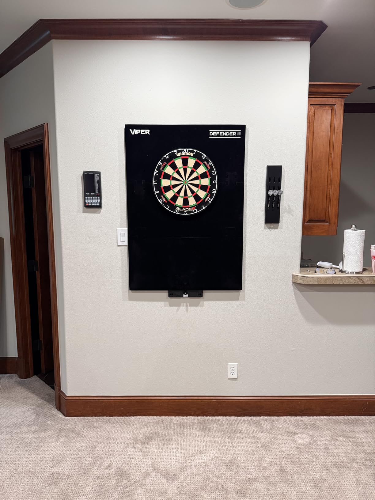 WINMAU Blade 6 Dual Core Dartboard - Professional Steel Tip Dart Board - PDC Endorsed, Official Tournament Specifications - Ultra-Thin Wiring for Reduced Bounce-Outs customer photo 1
