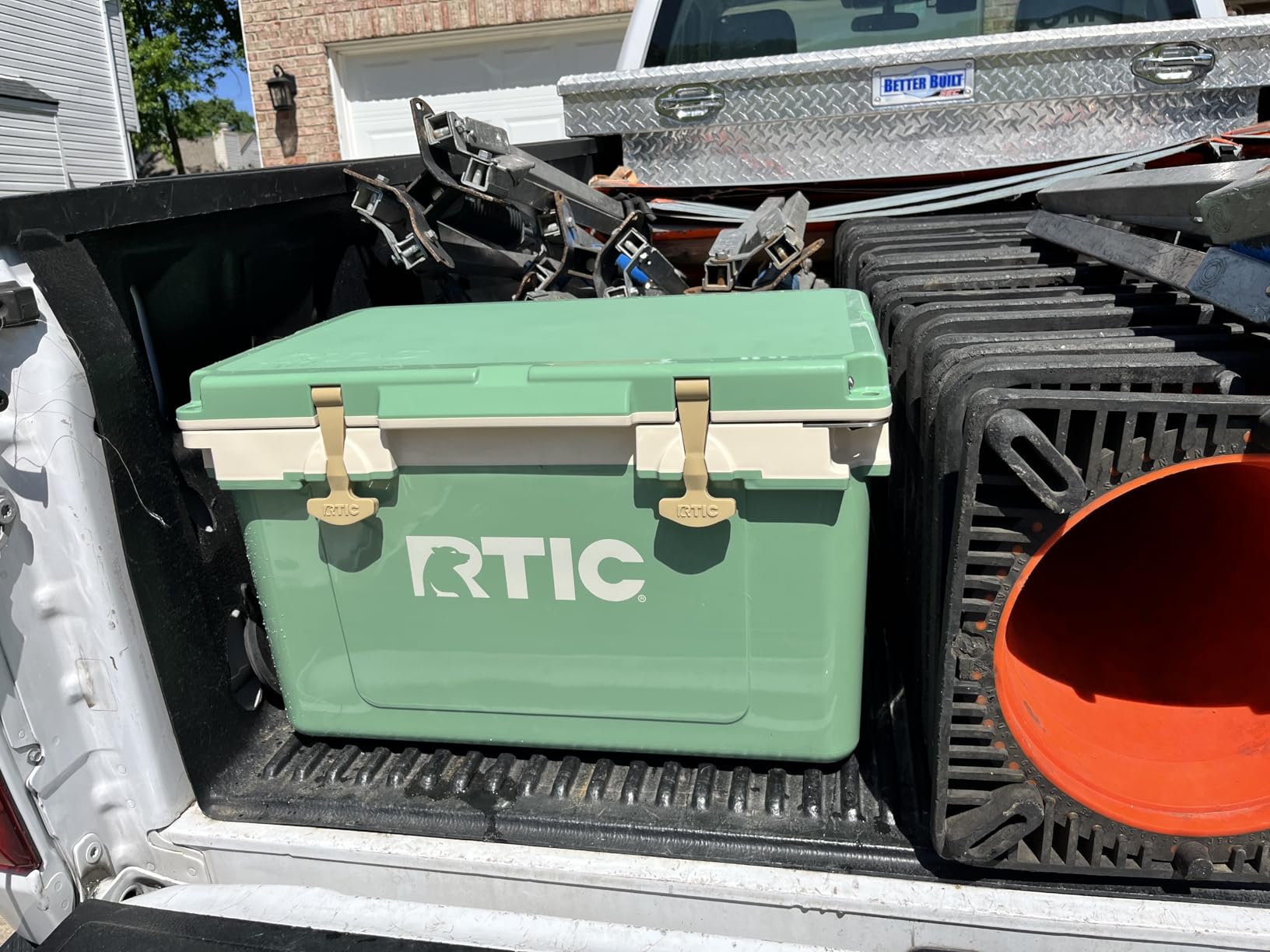RTIC Ultra-Light Hard Cooler Insulated Portable Ice Chest Box, 30% Lighter Than Rotomolded Coolers customer photo 1