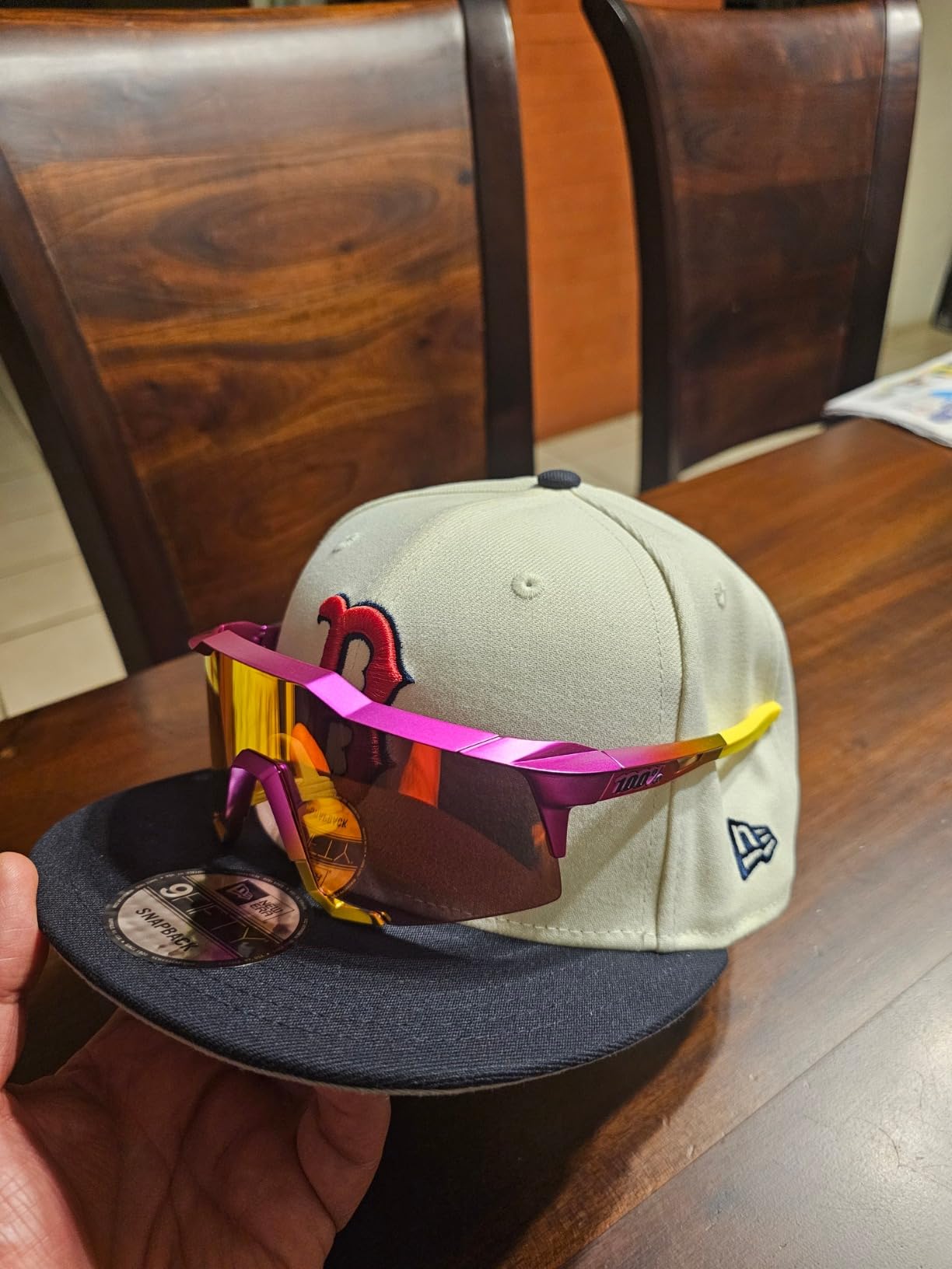 100% SPEEDCRAFT Sport Performance Cycling Sunglasses (Gloss Black - Photochromic Lens) customer photo 1