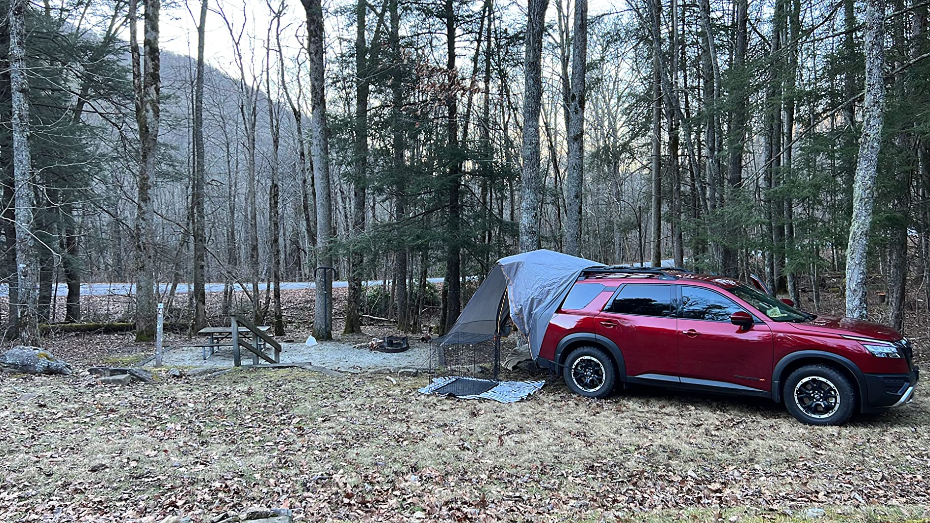 HEYTRIP Upgraded SUV Tailgate Tent with Poles & Stakes - Stable Awning Car Camping Tent, Waterproof Windproof Hatchback Shelter customer photo 1
