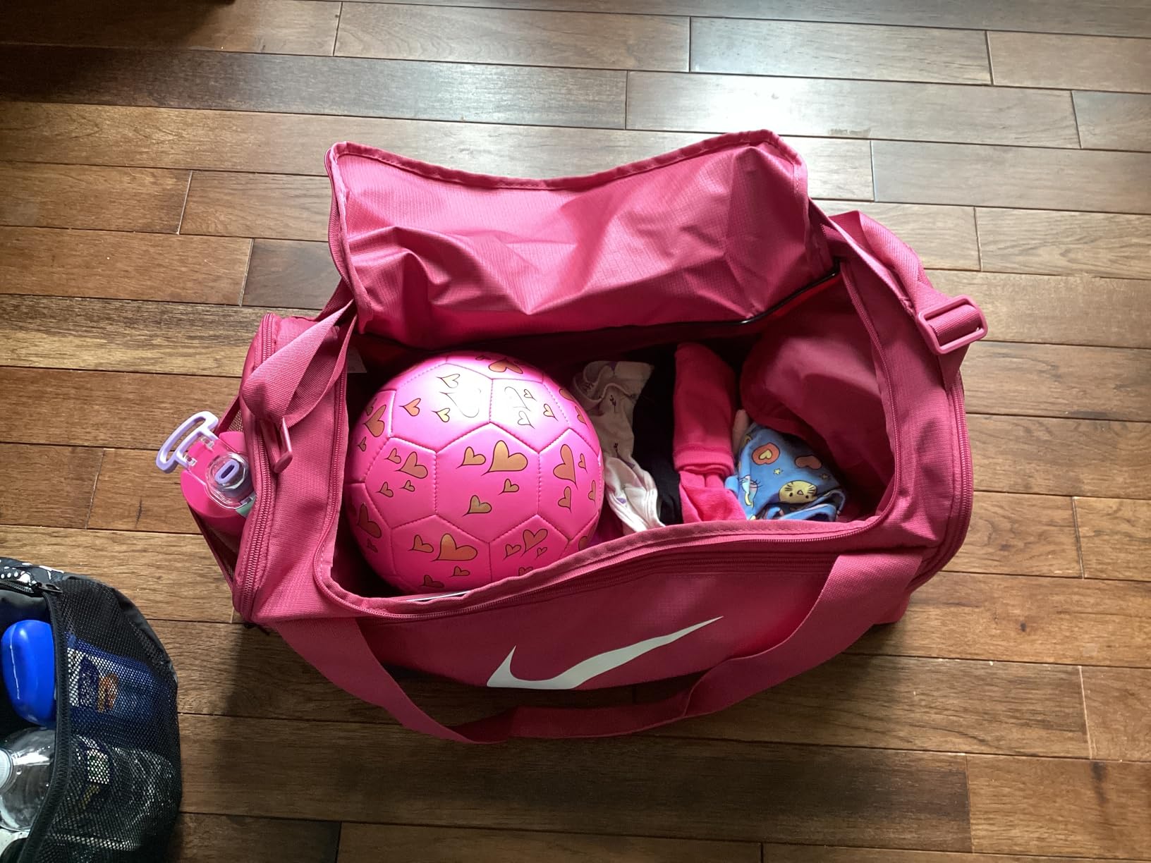 Nike Unisex Adult Gameday Brasilia 9.5 Training Duffel Bag (25L, 41L, 60L, or 95L) | Mens and Womens customer photo 2