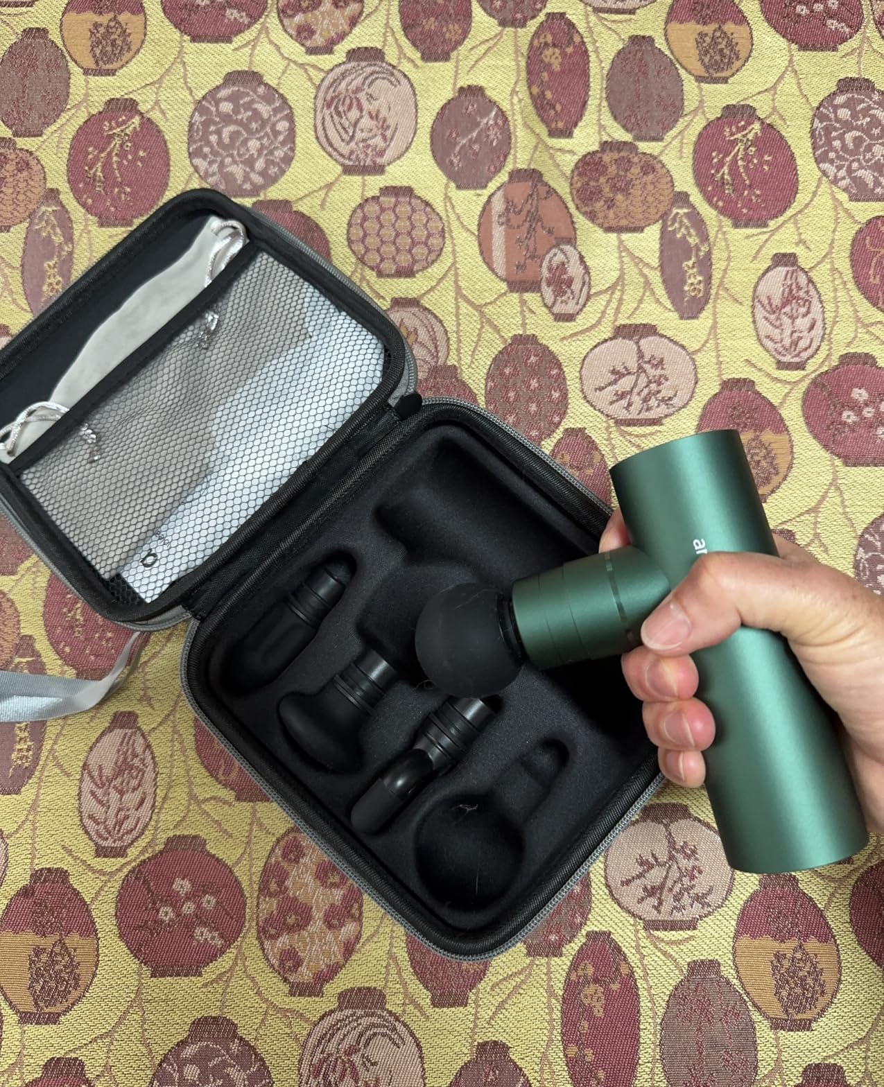 arboleaf Massage Gun Deep Tissue, Balance of Power & Portability Full-Metal Percussion Massager customer photo 1
