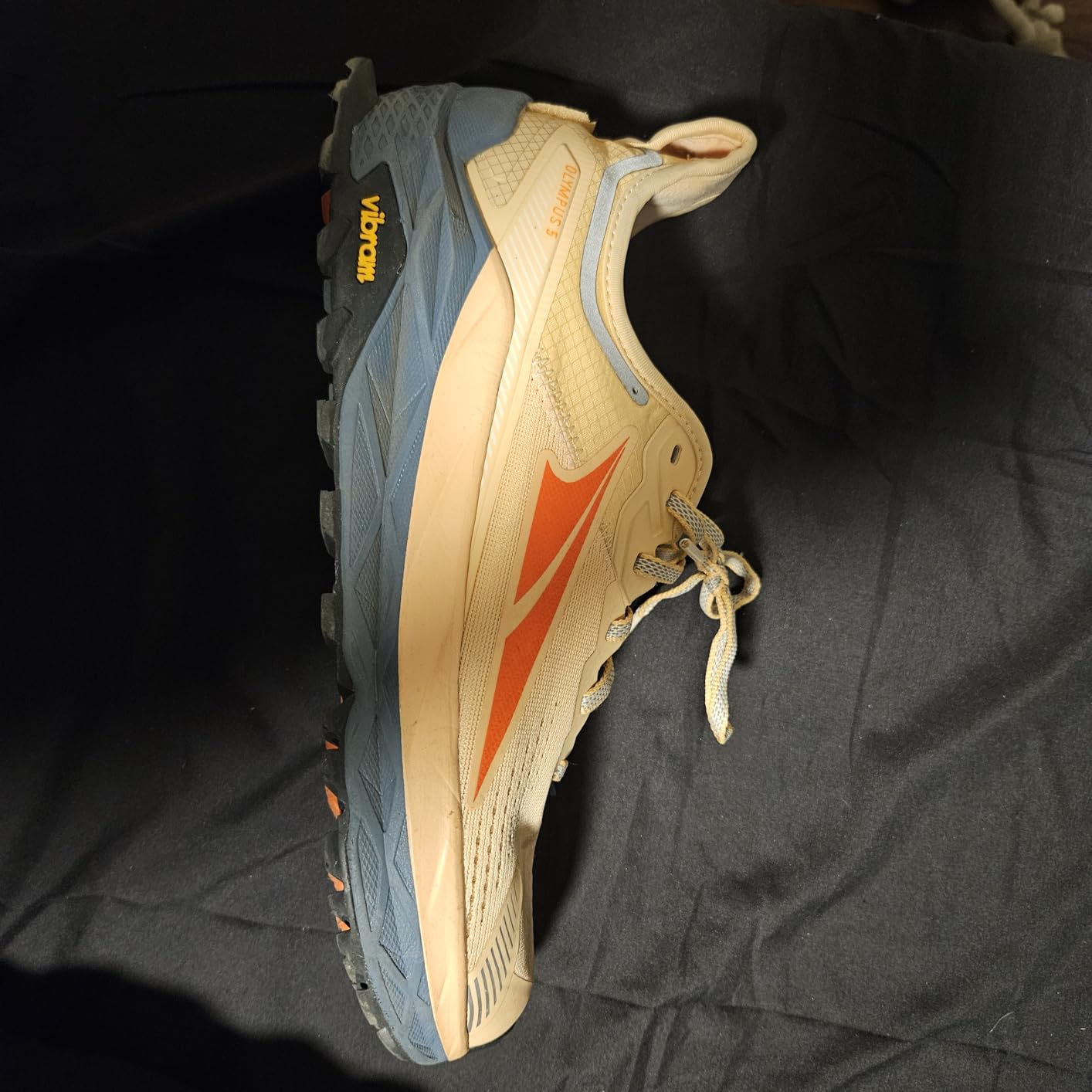 ALTRA Men's Olympus 5 Trail Running Shoe customer photo 2