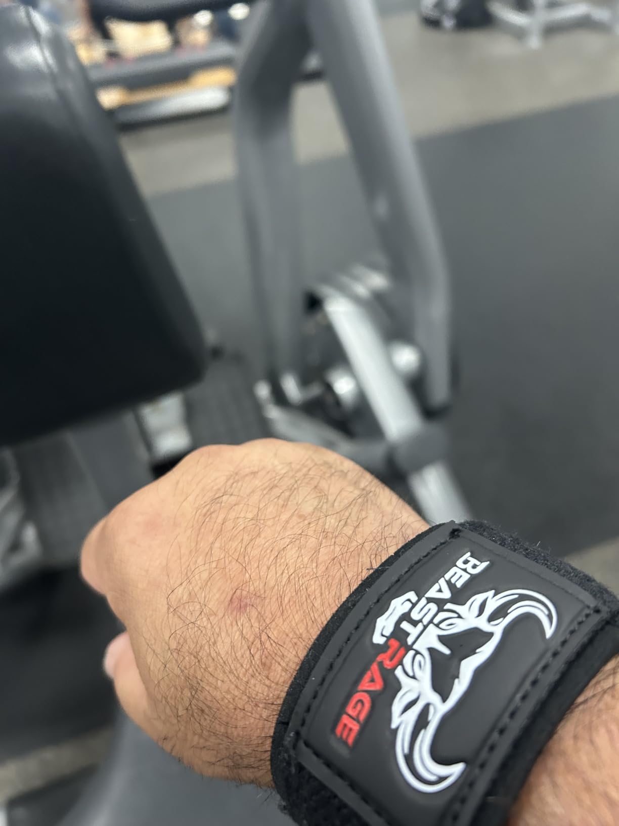 BEAST RAGE Lifting Wrist Straps for Weightlifting, Straps Gym Grip Power Workouts Lifting Straps Padded Neoprene & Premium Cotton Men Women, Deadlift Bodybuilding Exercise Lifting Straps customer photo 2