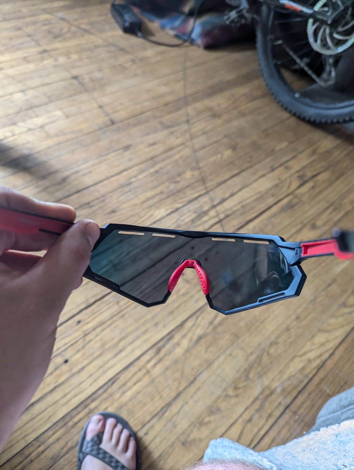ROCKBROS Mountain Bike Glasses for Men Cycling Glasses with Interchangeable Polarized + Photochromic Lenses Sport Sunglasses customer photo 2
