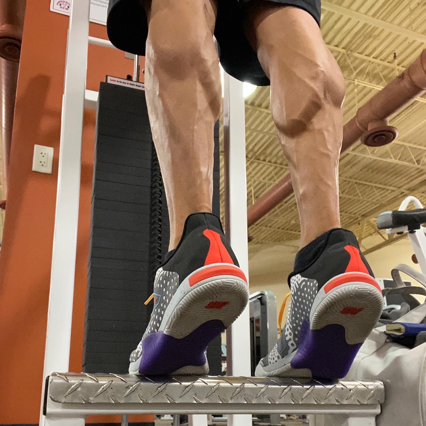 New Balance Men's Tr V1 Minimus Cross Trainer customer photo 2