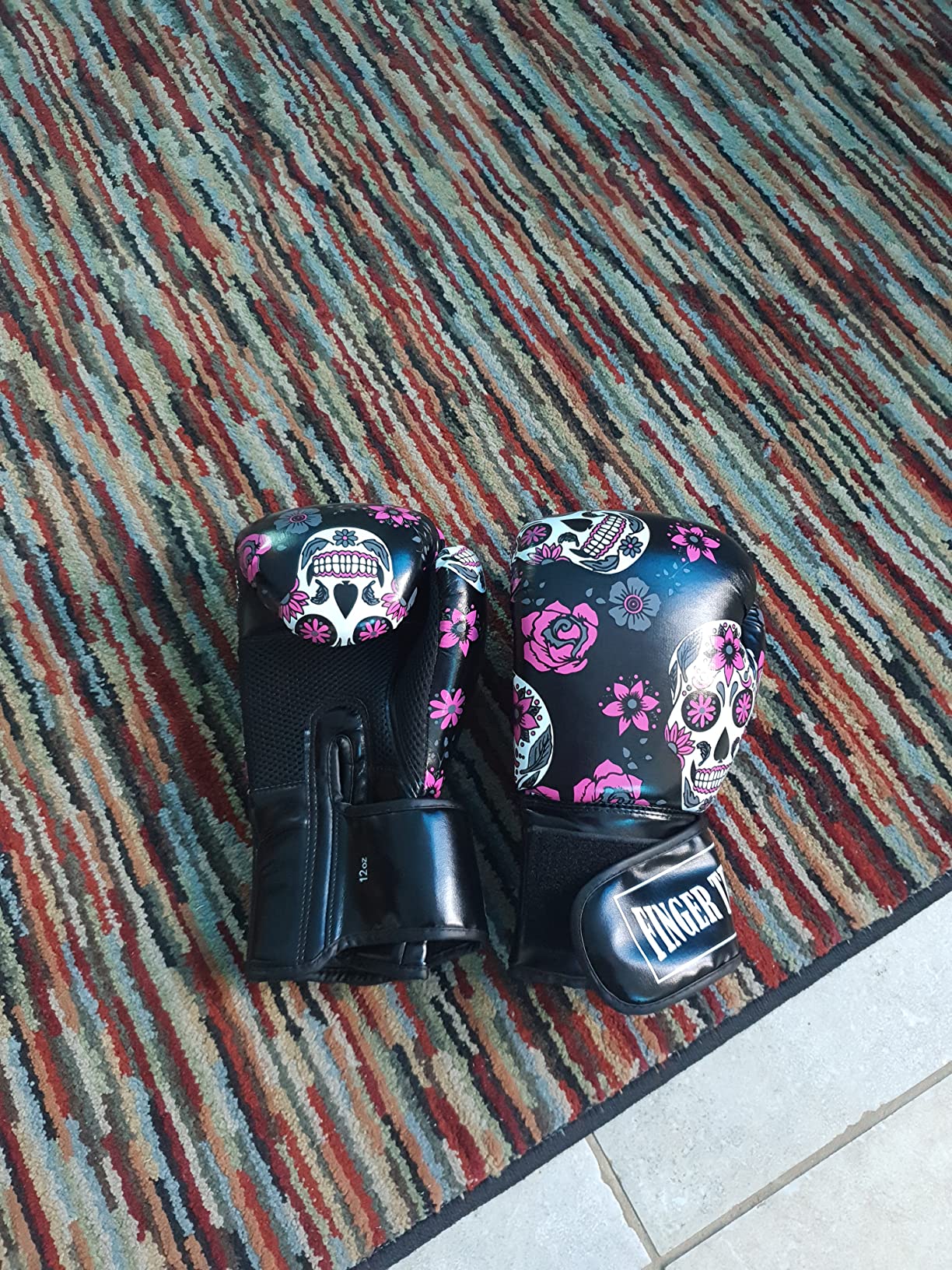 FINGER TEN Boxing Gloves Women Punching Sparring Kickboxing MMA Training Heavy Bag Glove, 8 10 12 14 16 oz customer photo 2