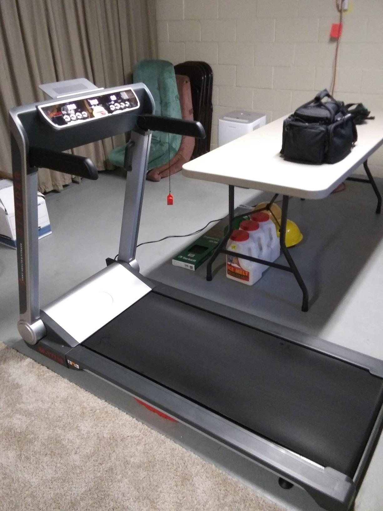 Sunny Health & Fitness Strider Foldable Treadmill, 20-Inch Wide Running Belt with SunnyFit App and Enhanced Bluetooth Connectivity customer photo 2