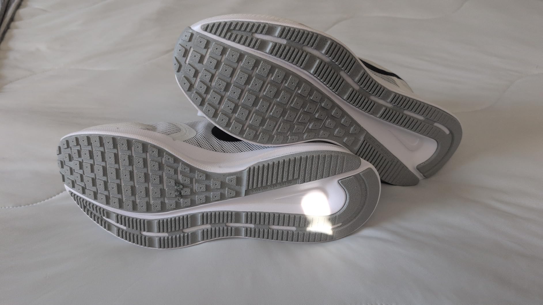Nike Men's Run Swift 3 Road Running Shoes customer photo 2