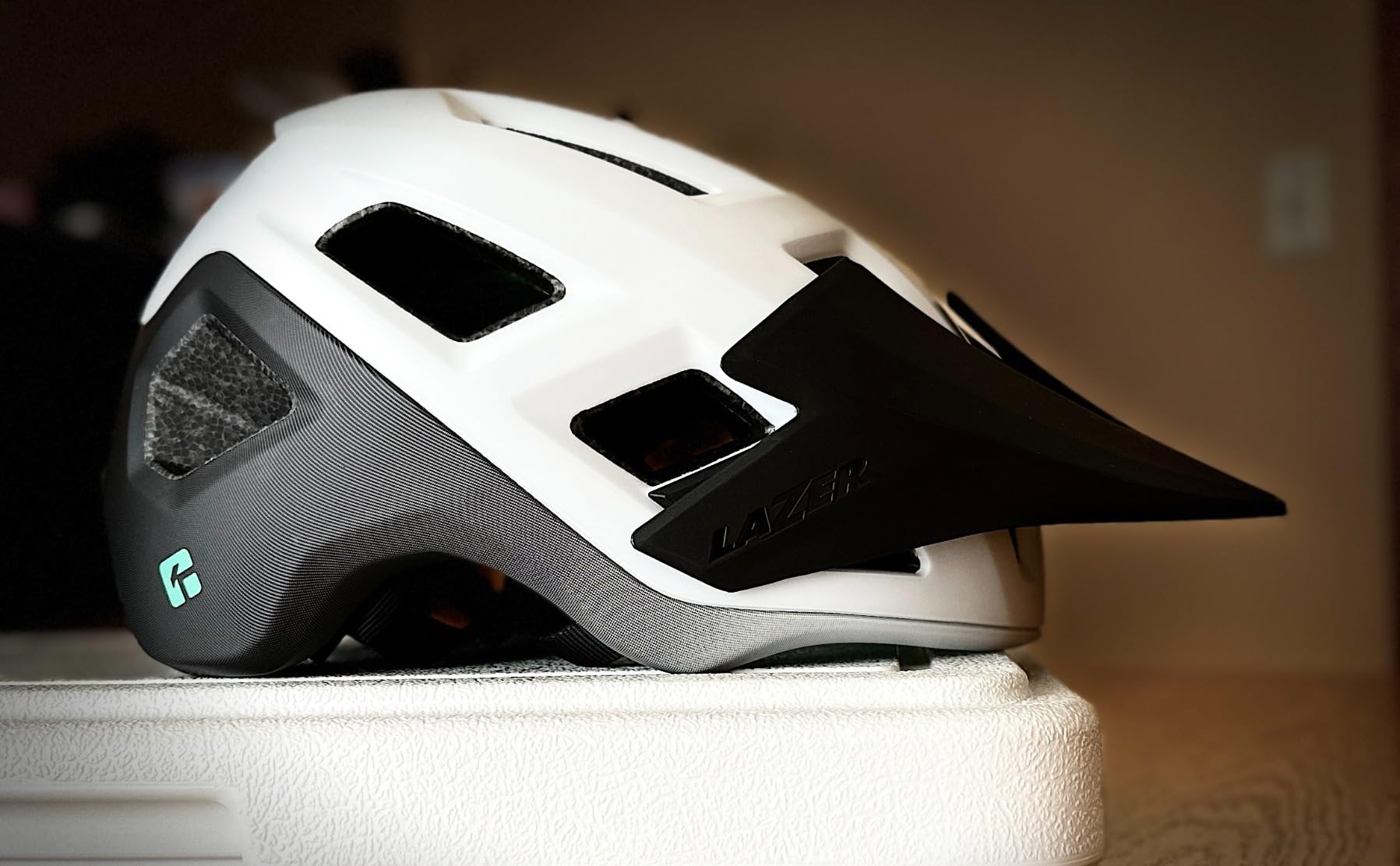 LAZER Coyote KinetiCore Bike Helmet, Bicyling Gear for Adults customer photo 1