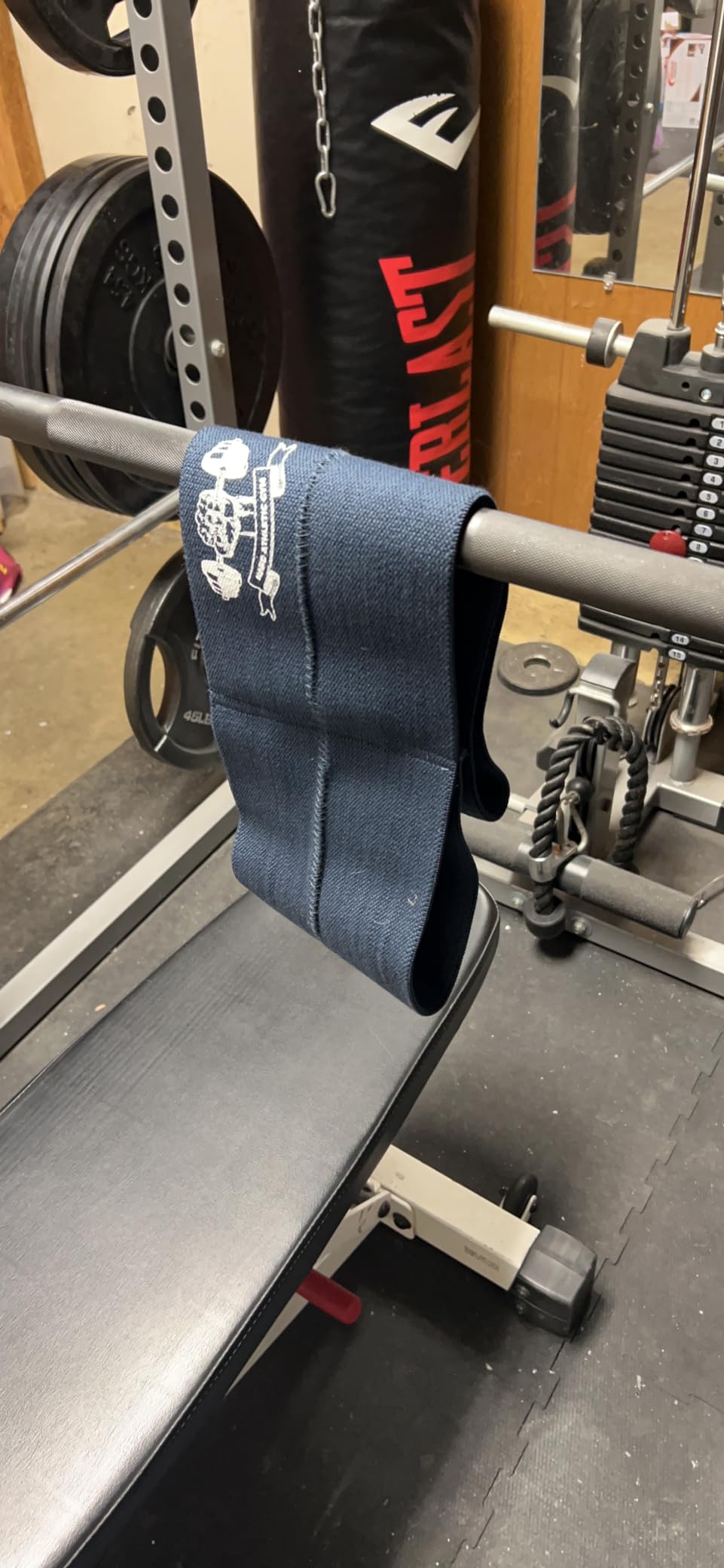 Bench Press Band Sling for Men and Women Power Weight Lifting Fitness Increase Strength Assist with Bench Press, Dips, and Push Ups customer photo 1