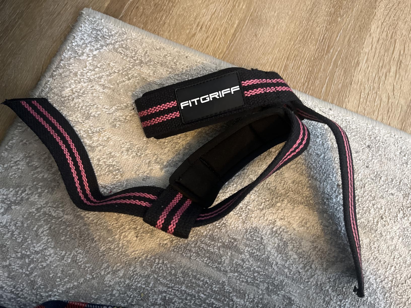 Fitgriff Lifting Wrist Straps for Weightlifting, Gym, Deadlift, Workout (Made of Premium Cotton & Padded) - Men & Women customer photo 1