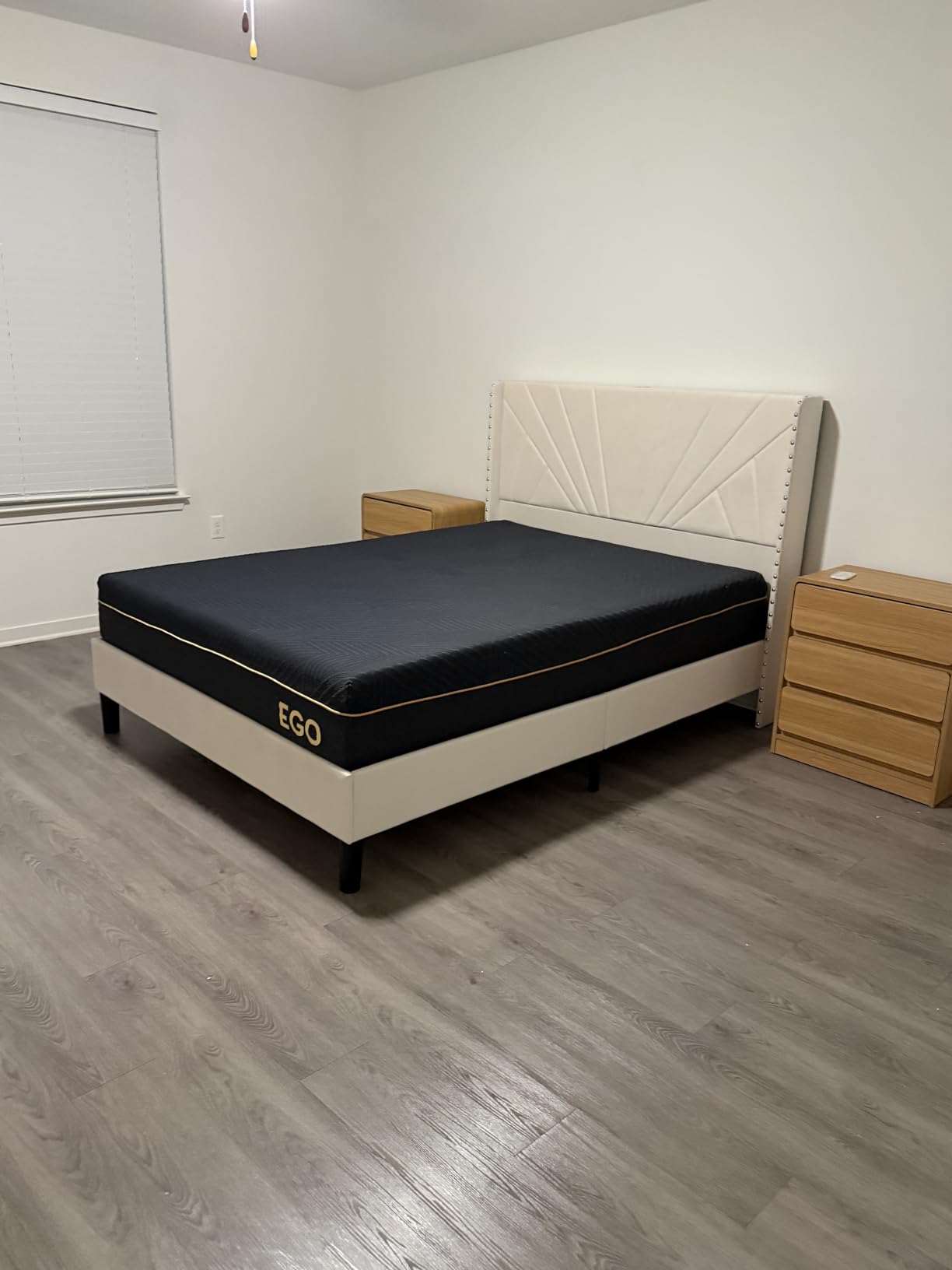EGOHOME 14 inch Firm Queen Mattress, Memory Foam Mattress with Cooling Cover, Bed in a Box, CertiPUR-US Certified, Breathable and Supportive, Made in USA, 60''x80''x14'' Black customer photo 1