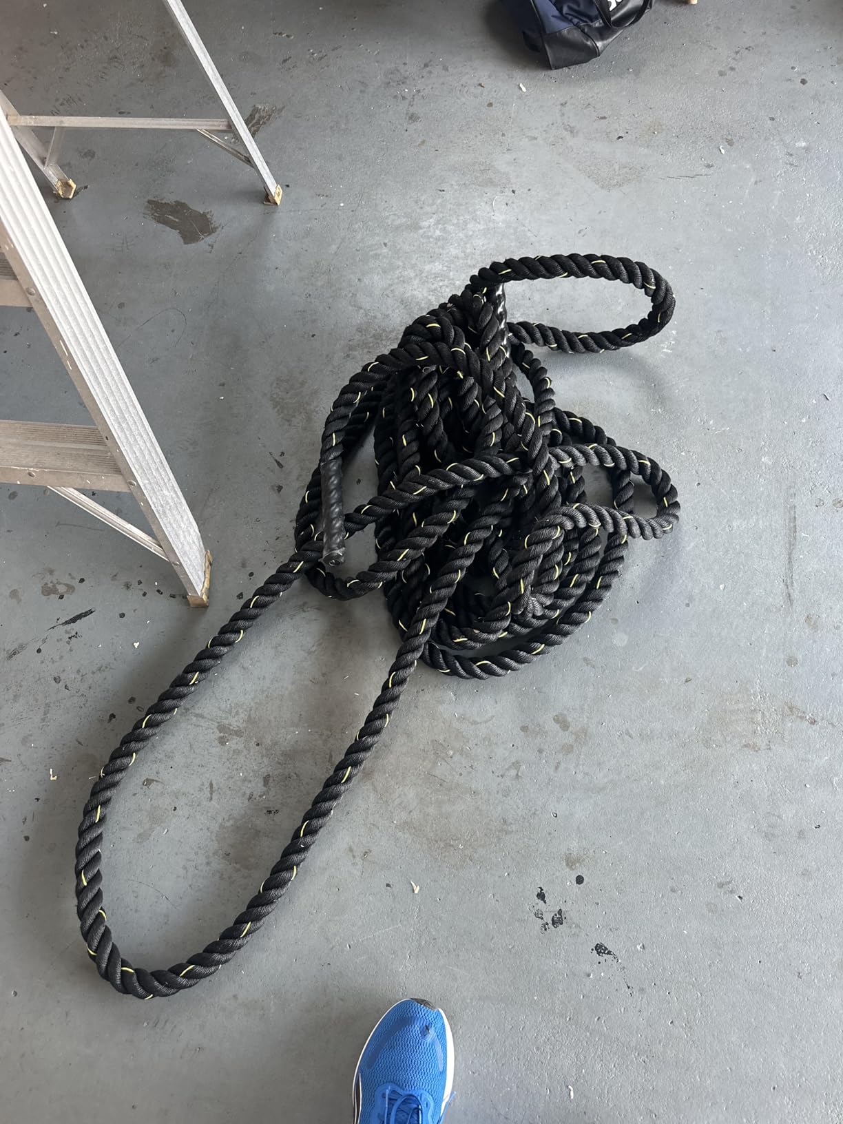 Fitvids Battle Rope 1.5 Inch 2 Inch Diameter Poly Dacron 30 FT, 40 FT, 50 FT Length, Heavy Ropes for Home Gym and Workout customer photo 1