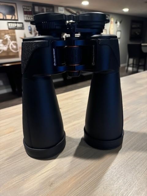 Celestron - SkyMaster Pro ED 15x70 Binocular - Astronomy Binocular with ED Glass - Large Aperture for Long Distance Viewing - Fully Multi-coated XLT Coating - Tripod Adaptable - Carrying Case Included customer photo 1