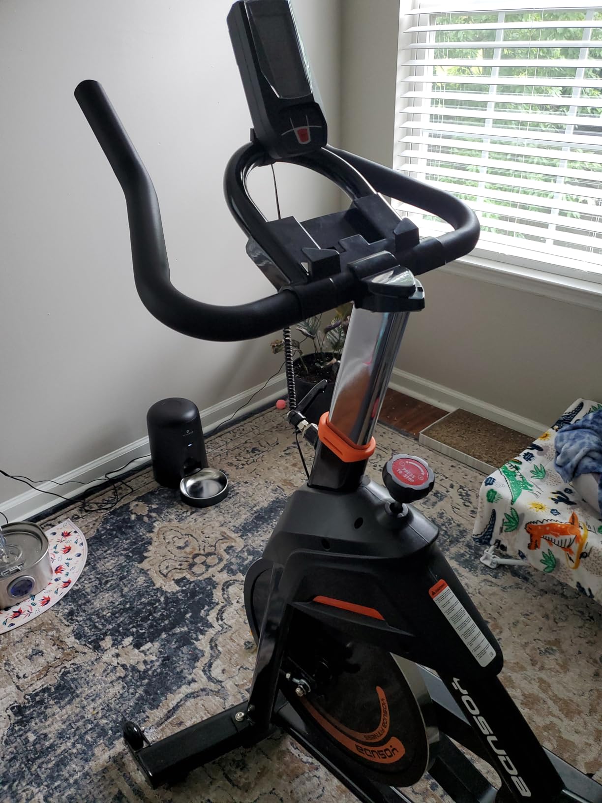 YOSUDA Magnetic Exercise Bike with 400 lbs Weight Capacity & 50 lbs Flywheel (L-007C) customer photo 2