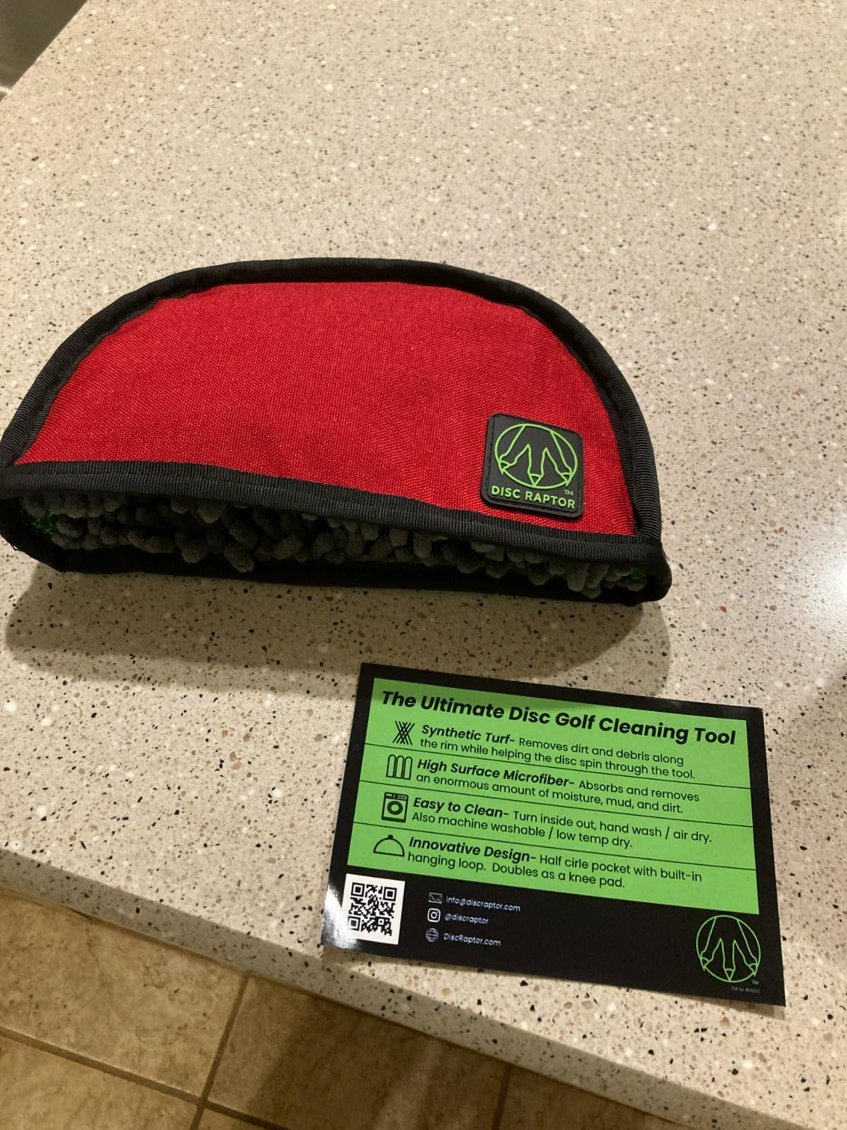 The Original Disc Golf Cleaning Tool with Microfiber & Turf | Flying Disc Golf Towel Accessories & Equipment | Patented Design (Amethyst-Gray) customer photo 1