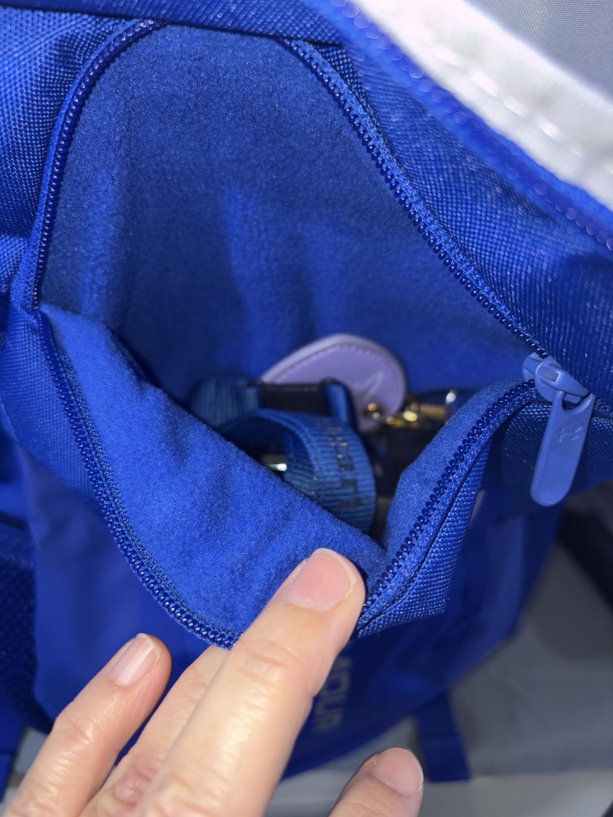 Under Armour Unisex-Adult Hustle 6.0 Backpack customer photo 2