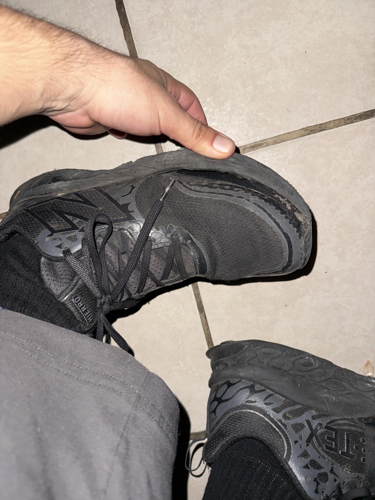 New Balance Men's Fresh Foam X Hierro V8 Gore-tex customer photo 1