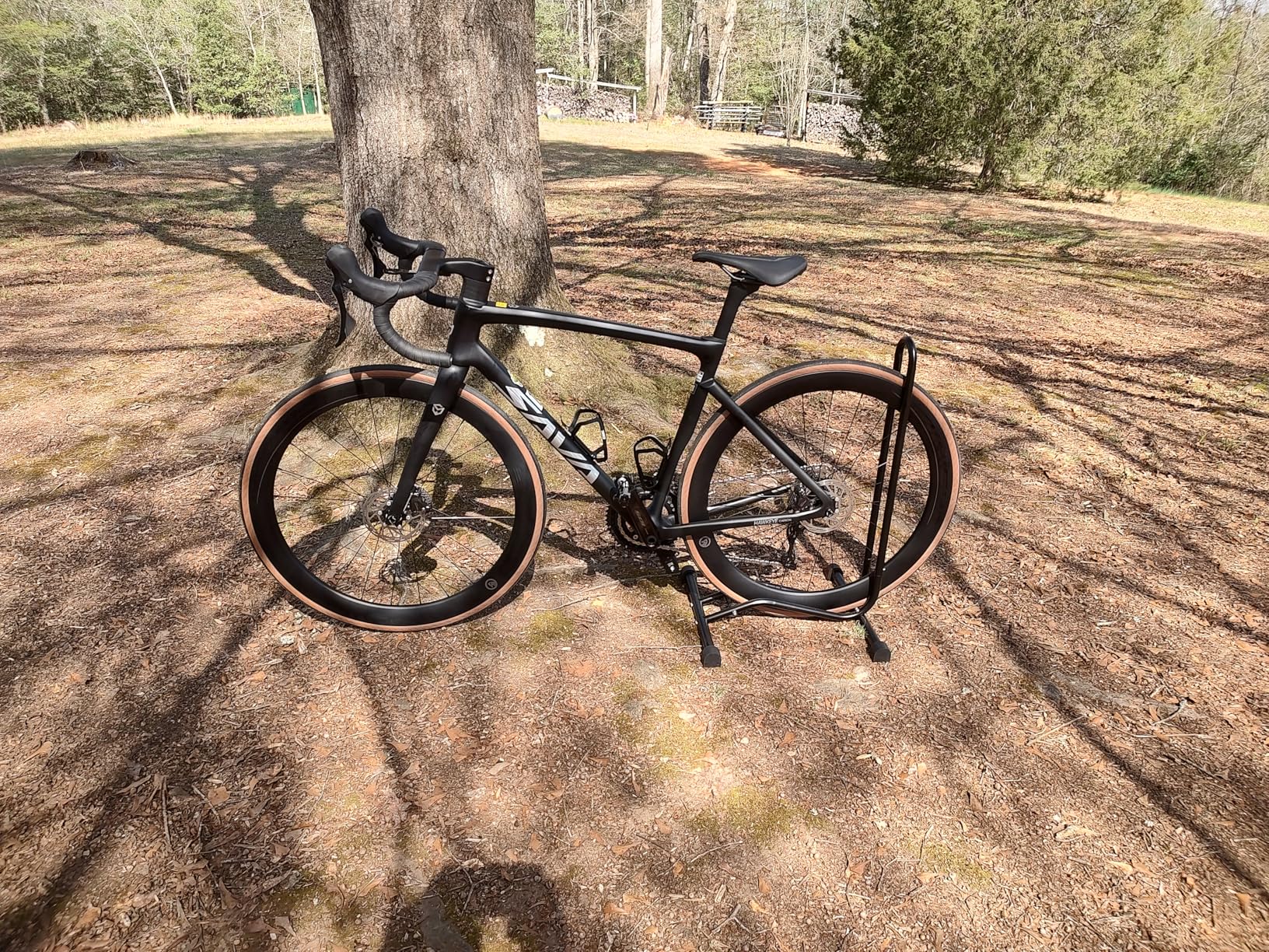 Carbon Road Bike, Lightweight Full Carbon Racing Bicycle with Shimano 105 R7120 24S Shift Groupset and Hydraulic Oil Disc Brake Bike customer photo 1