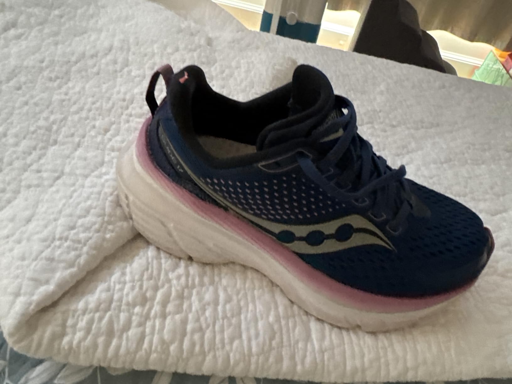 Saucony Women's Guide 17 customer photo 2