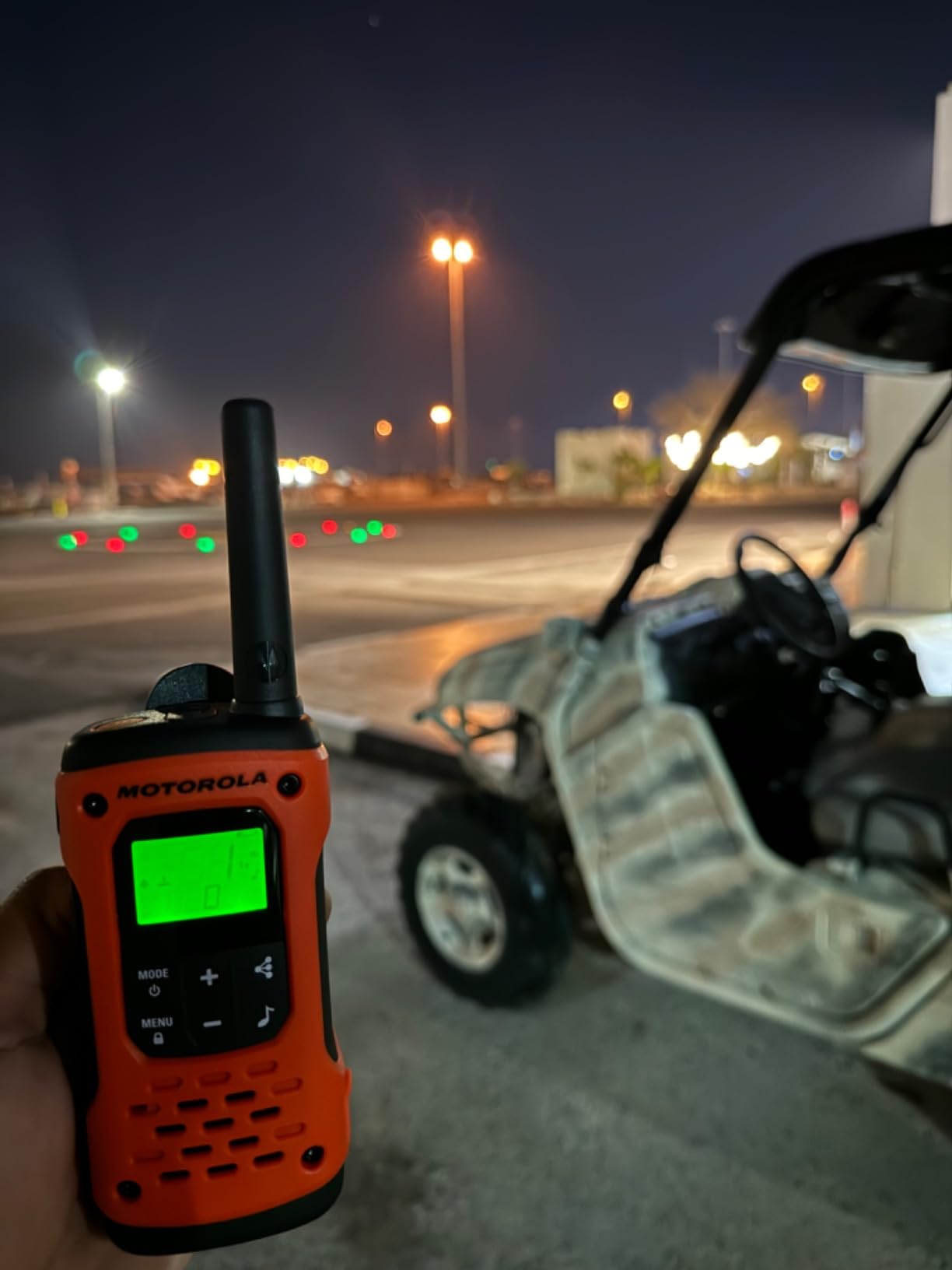 Motorola Solutions T605 H2O Talkabout Waterproof Two Way Radios Walkie Talkie, Rechargeable, 22 Channel, 35 Mile, Orange W/Black, 2 Pack customer photo 2