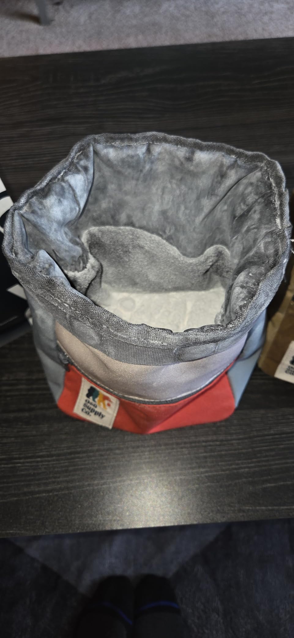 Oso Supply Co - Crux Bouldering Chalk Bucket, Large Size Chalk Bag for Rock Climbing, Chalk Pot with Magnetic Closure, Zippered Pockets and Mesh Pouch for Climbers, Weightlifting, Gymnastics customer photo 2