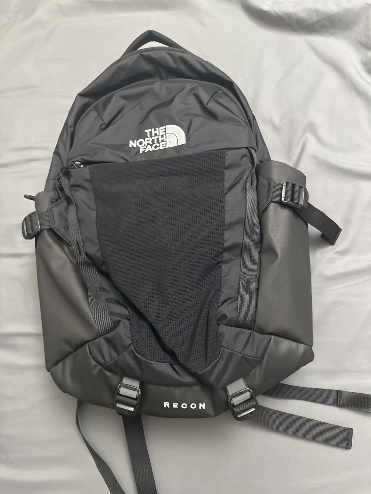 The North Face Recon Everyday Laptop Backpack - Water Repellent, Laptop Sleeve, 2 Water Bottle Pockets customer photo 2