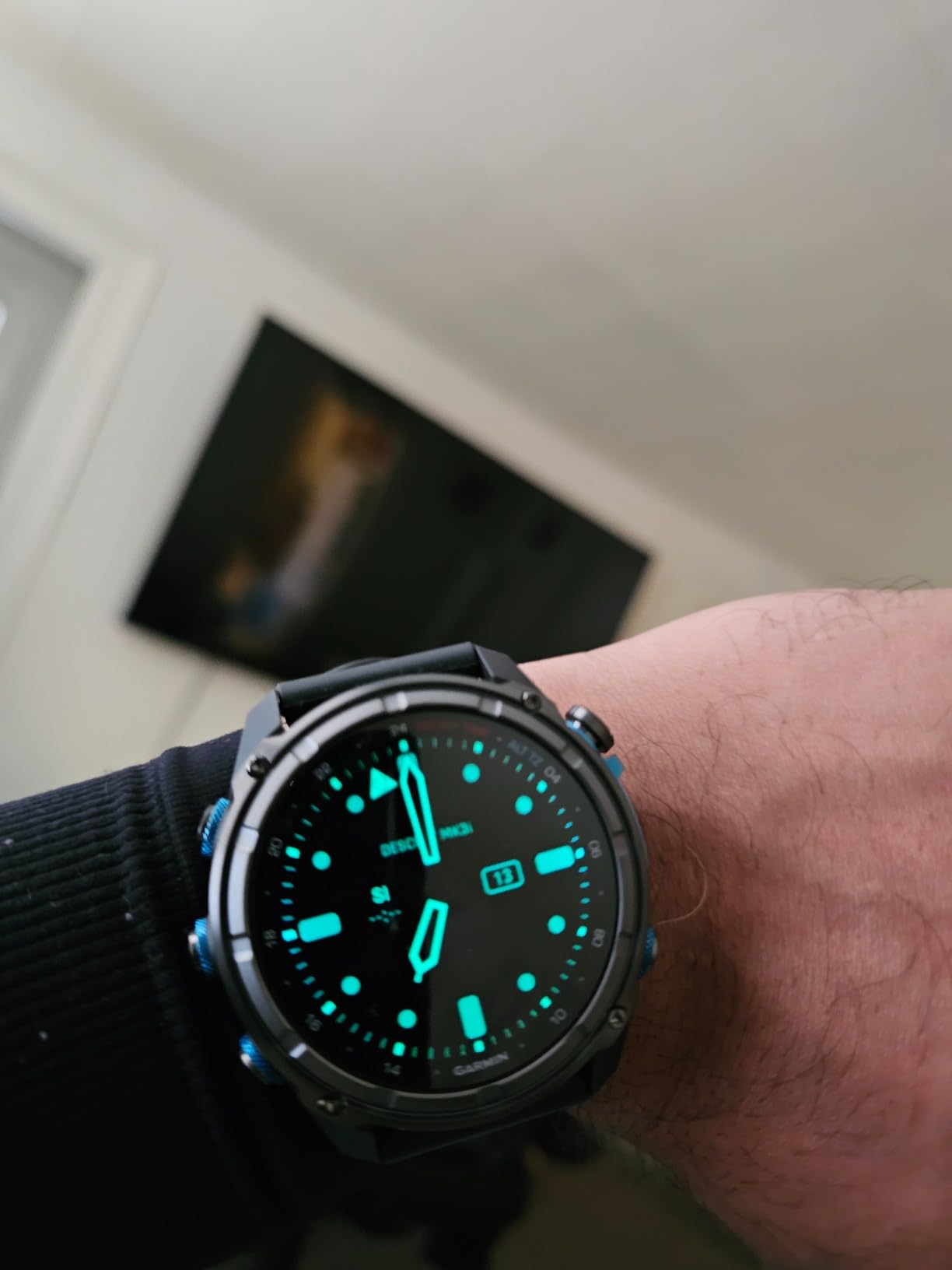 Garmin Descent Mk3i - 51mm Dive Computer and Multisport GPS Smartwatch, Air Integration, Black customer photo 1