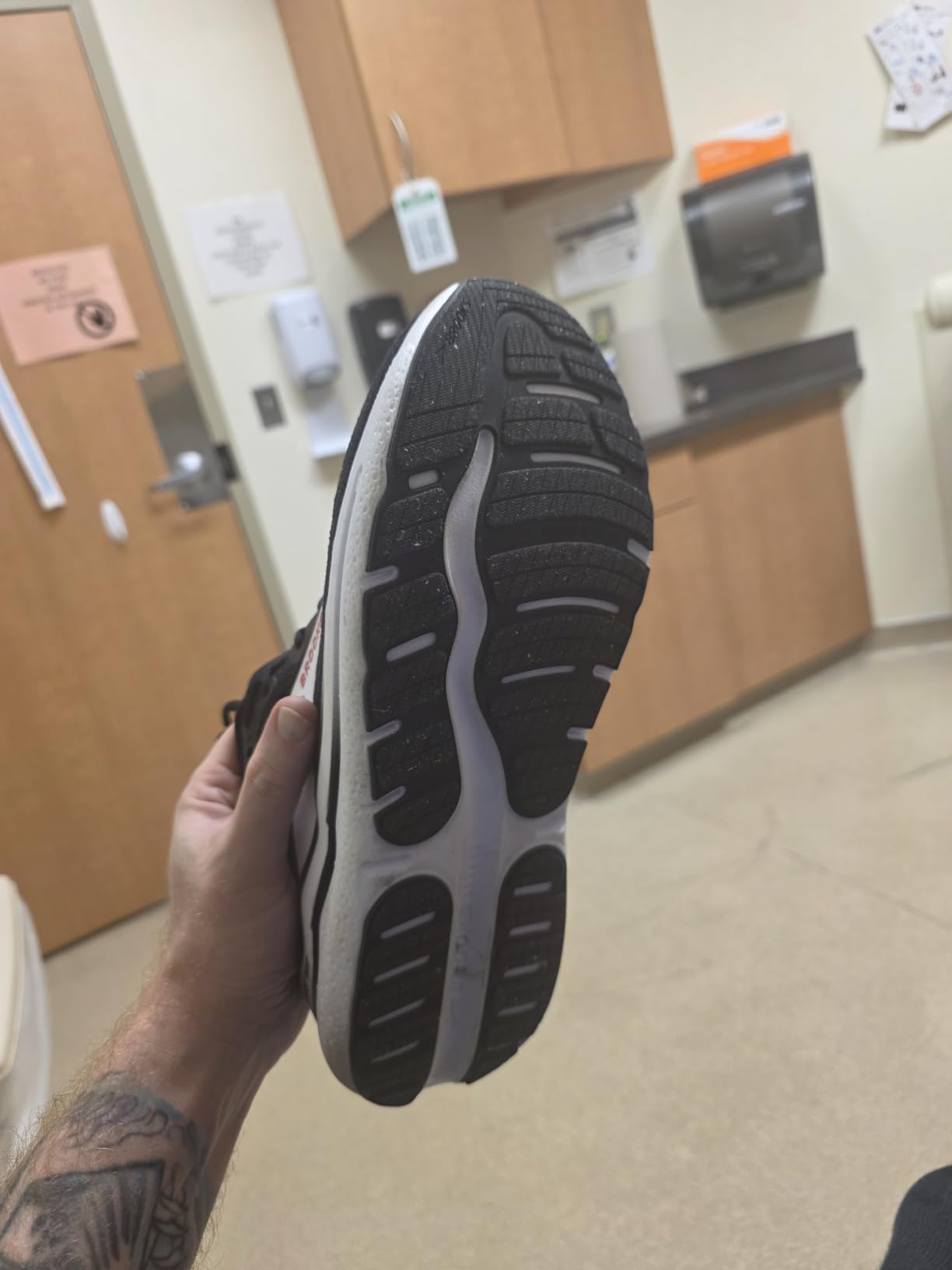 Brooks Men's Ghost Max 2 Running and Walking Shoes customer photo 1