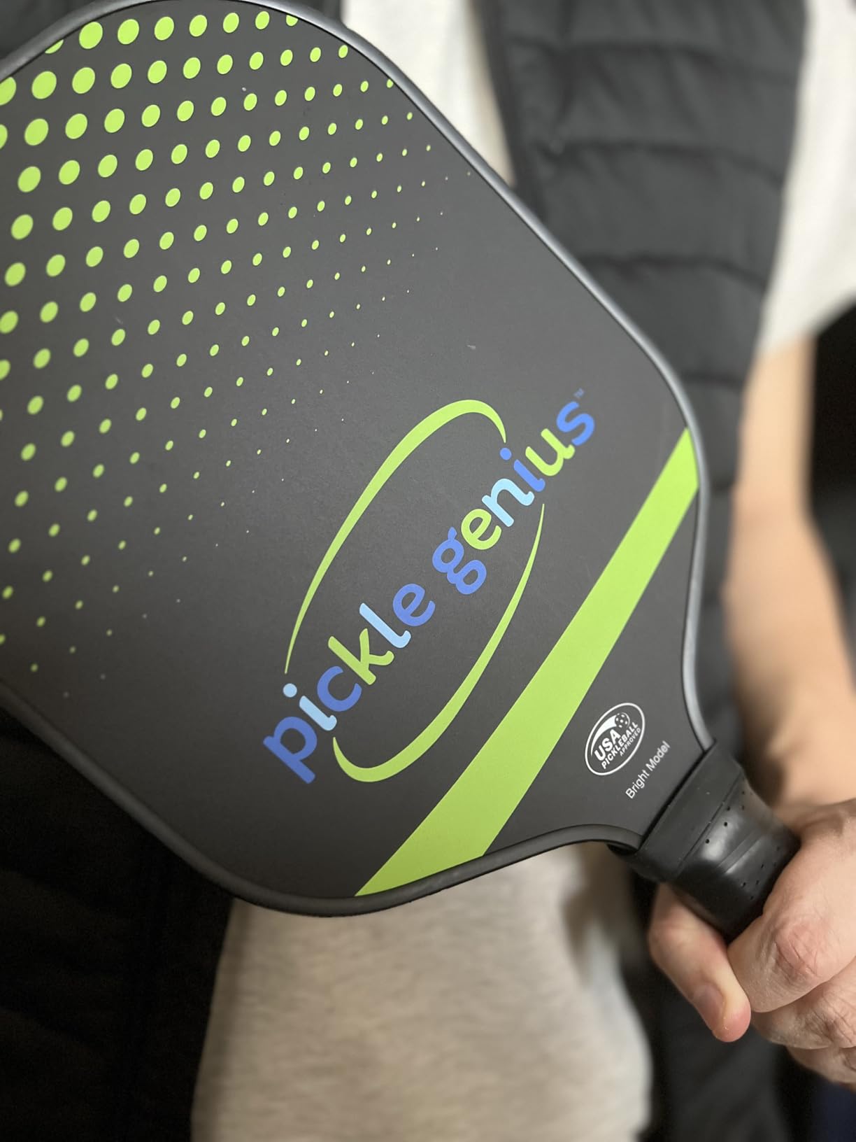 Pickle Genius 13mm Quiet Pickleball Paddle - 8oz USAPA Approved Carbon Fiber with Grit - Honeycomb Core Vibration Dampening for Spin, Control & Tennis Elbow Relief customer photo 1