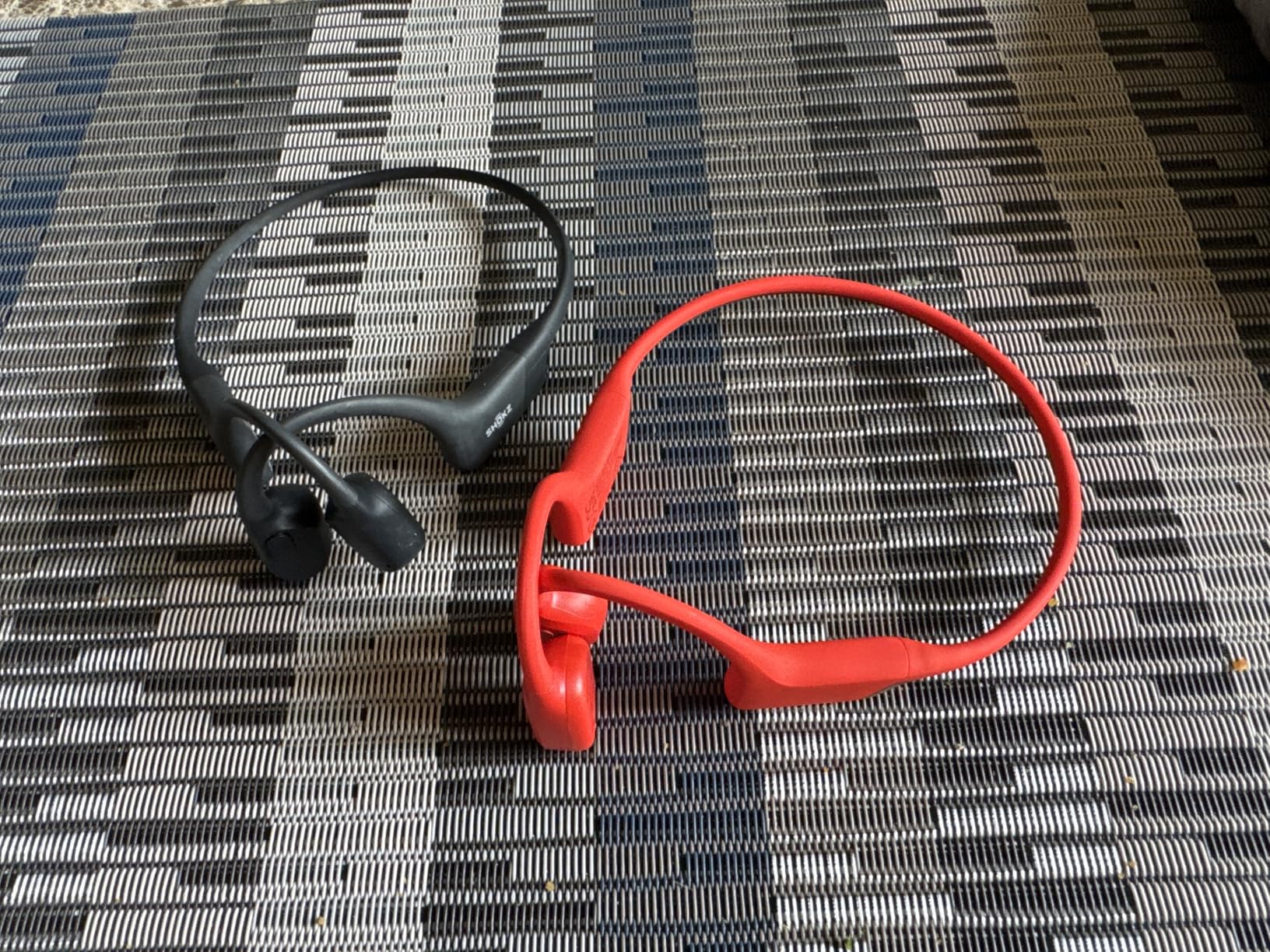 Suunto Sonic Open-Ear Bone Conduction Sports Headphone, Bluetooth Wireless Headset w/Enhanced Bass & Multipoint Connection, 10H Playtime w/Fast Charging, Built-in Dual Mics, Waterproof & Lightweight customer photo 1