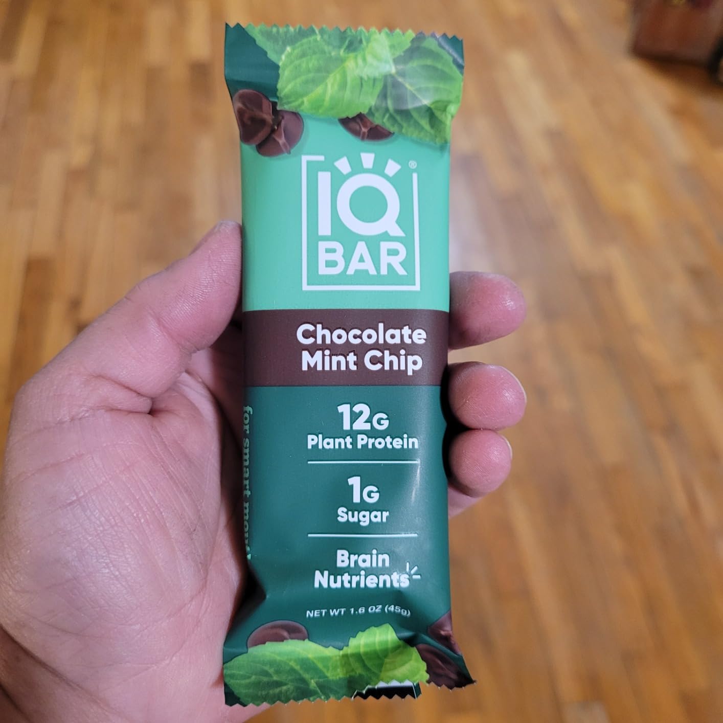 IQBAR Clean Plant Protein Bars - Chocolate Mint Chip - 12 Count - Keto, Vegan, High Fiber, Gluten and Dairy Free, Low Sugar Snack - Brain and Body Nutrients for Focus, Energy, Meal Replacement customer photo 2