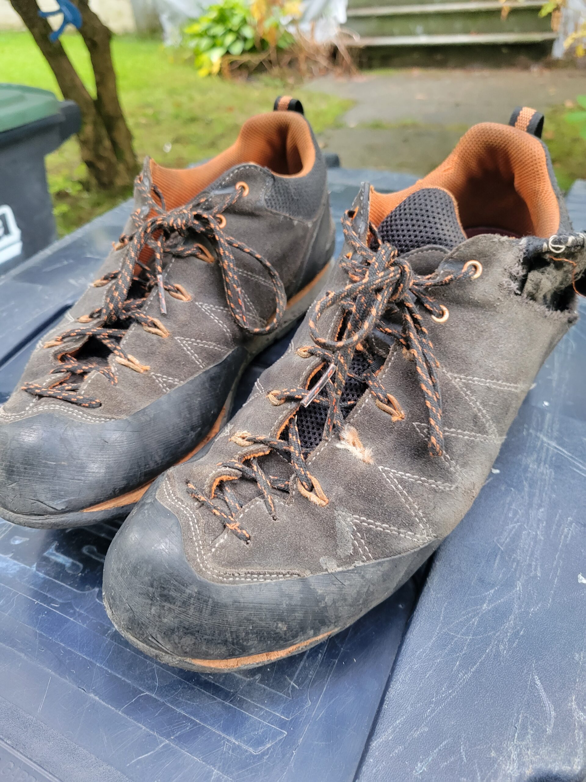 Men's Crux Lightweight Suede Leather Approach Shoes for Hiking & Walking customer photo 2