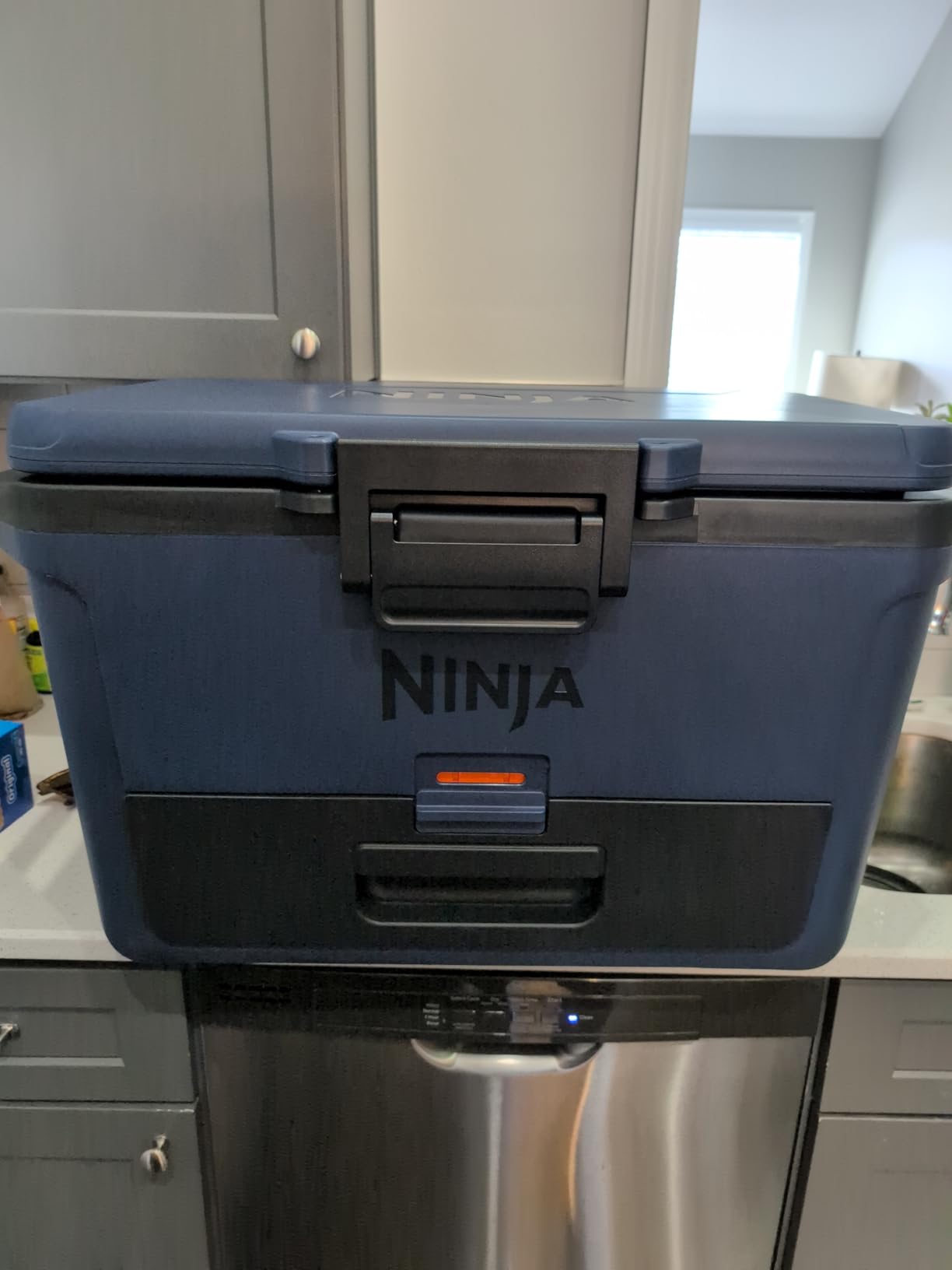 Ninja FrostVault 30qt Hard Cooler with Dry Zone, Integrated Fridge-Temp Dry Storage Drawer customer photo 1
