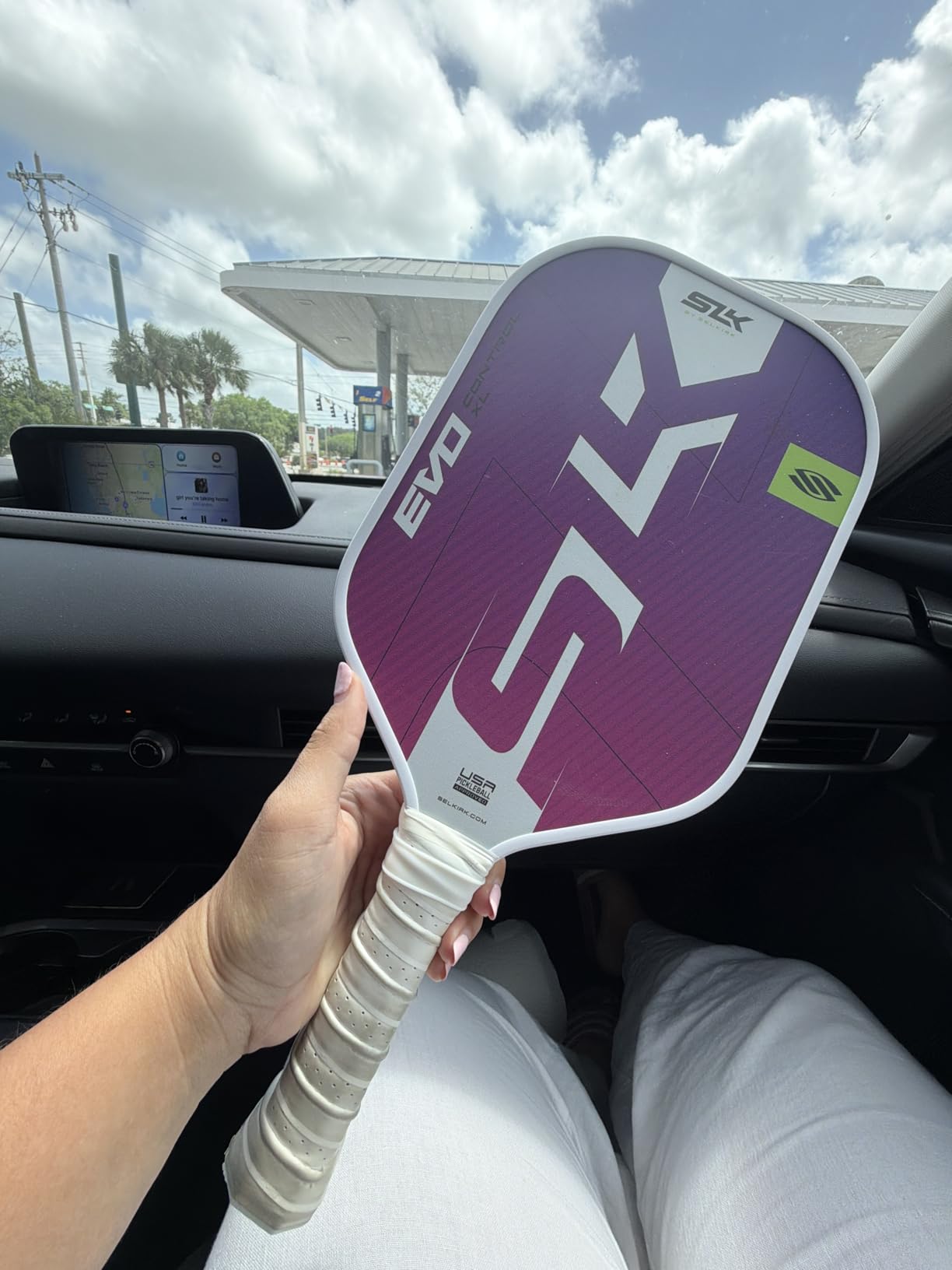 Selkirk Sport SLK Evo Pickleball Paddle | Next Gen | Evo Power and Control | G8 Power Carbon Fiber Pickleball Paddles | SpinFlex+ Surface customer photo 1