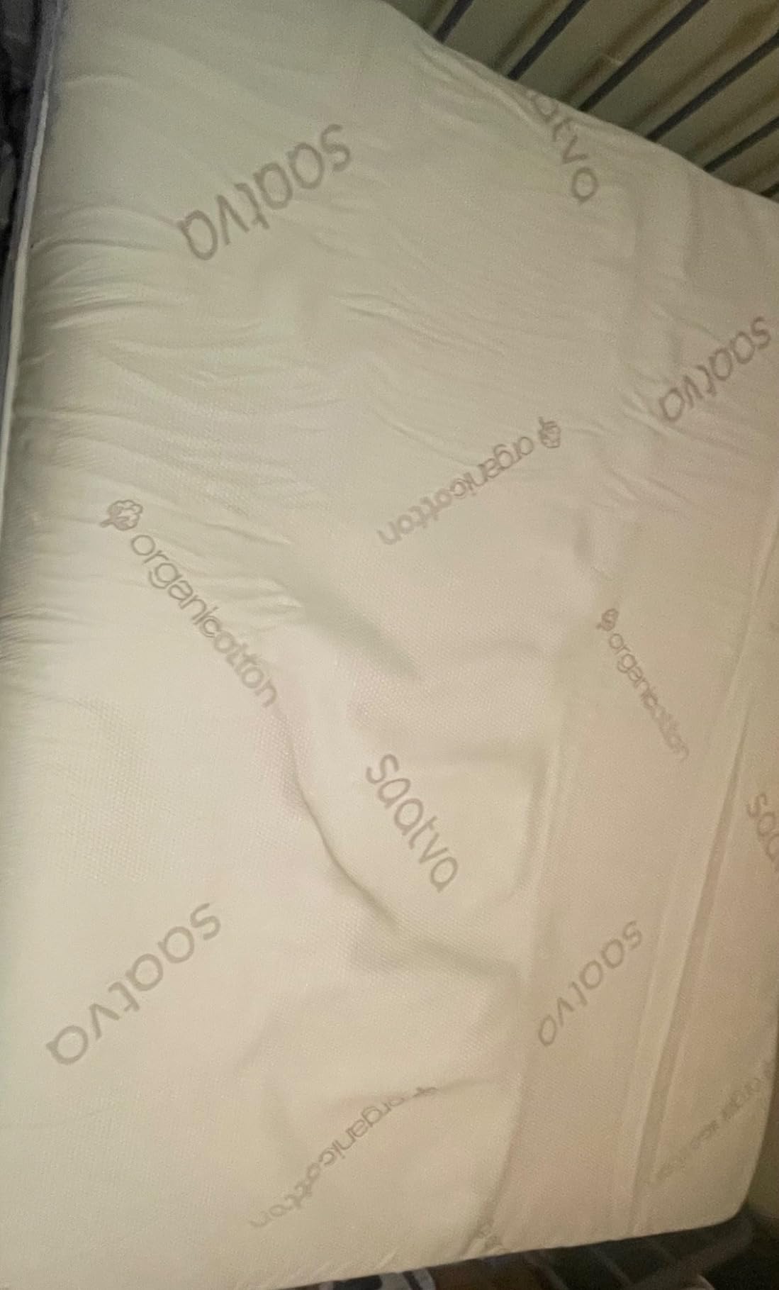 Saatva Natural Latex Mattress Topper - 1.5 Inch Layer of Natural Latex Foam - Breathable Comfort & Durable, Responsive Support - Queen customer photo 2
