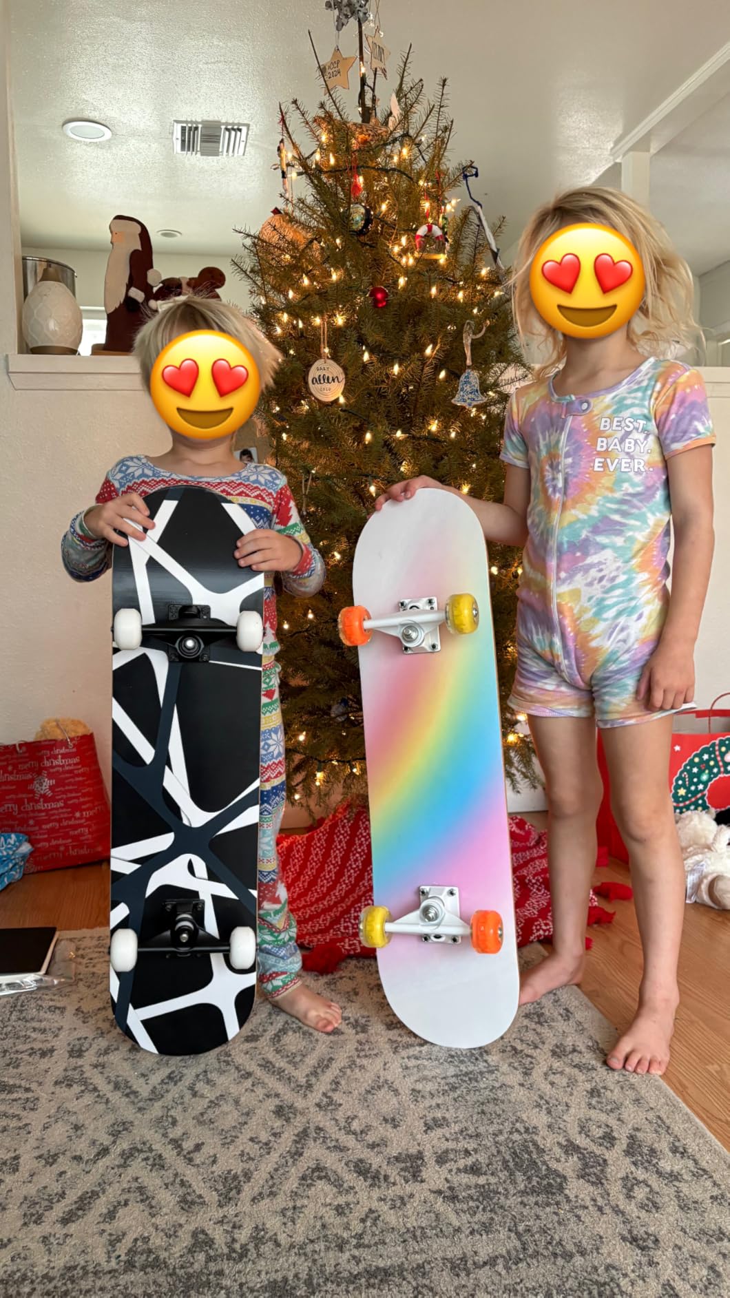 Skateboard, 31 x 8 Inch Complete Skateboard, 8-Layer Maple Wood Deck Double Kick Standard Skateboards for Kids, Teens, Adult, Beginner customer photo 1